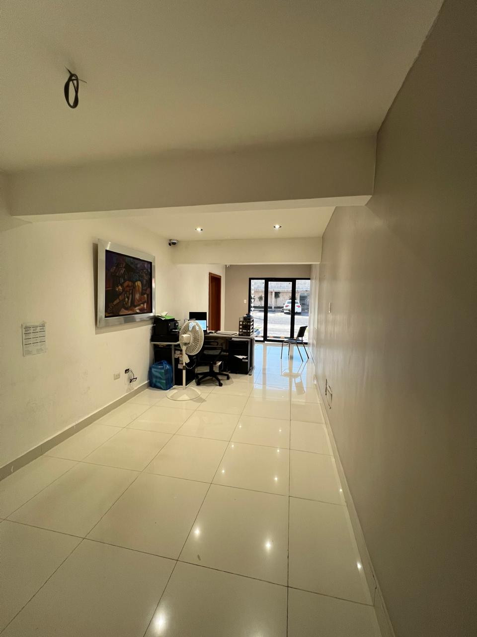 oficinas y locales comerciales - Renta Local Comercial, Primer Nivel en Miraflores 8
