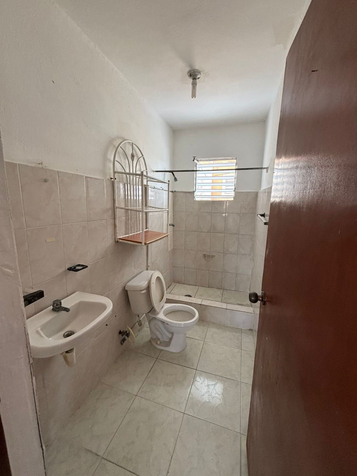 apartamentos - alquilo apartamento Santo Domingo Este 3