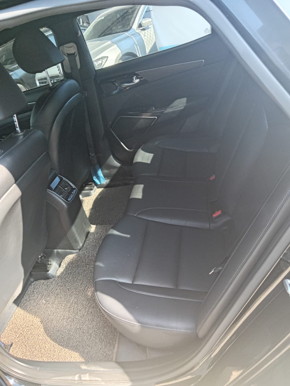 carros - KIA K7 2020 NEGRO 8