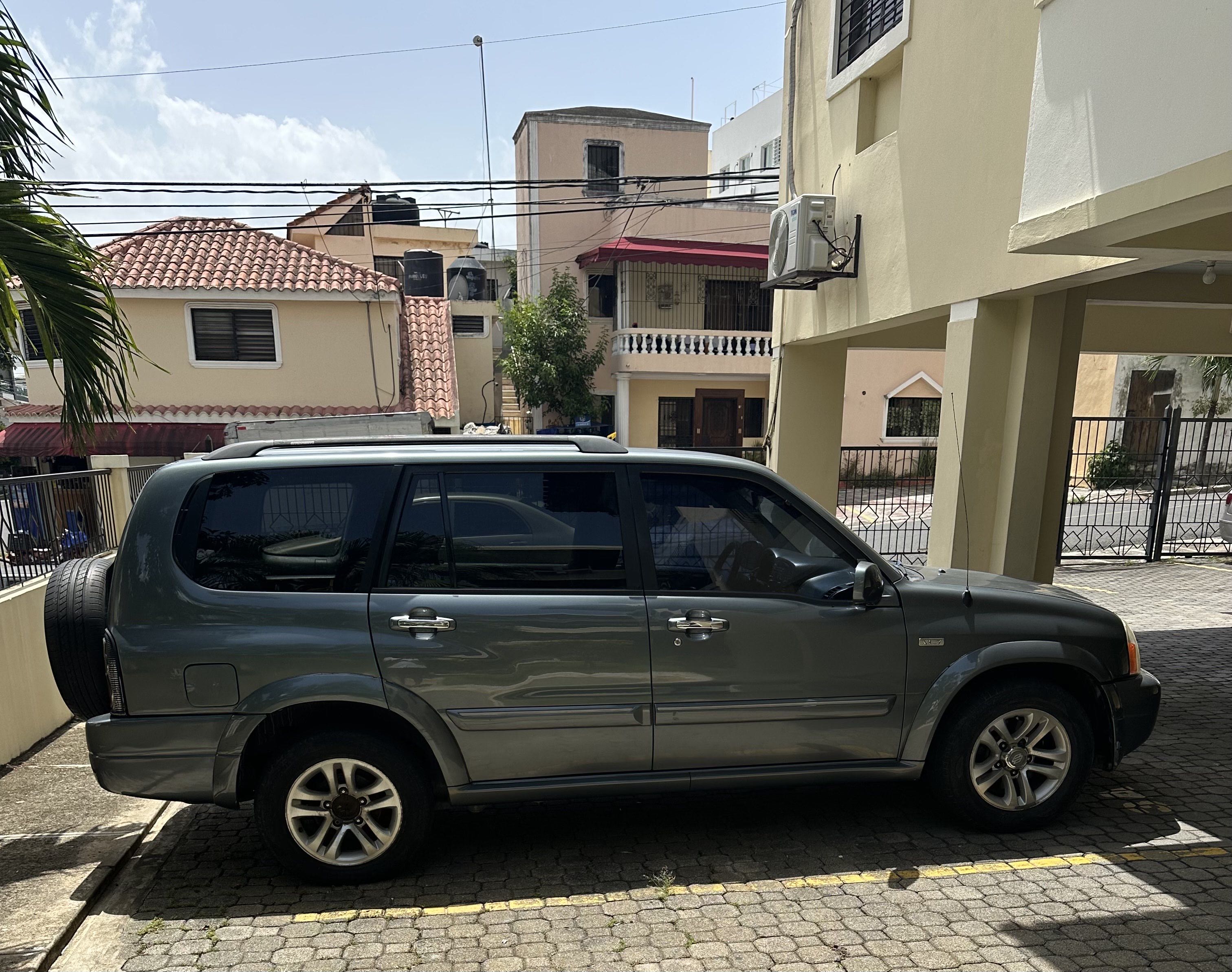 jeepetas y camionetas - Carro full documentos, listo para vender