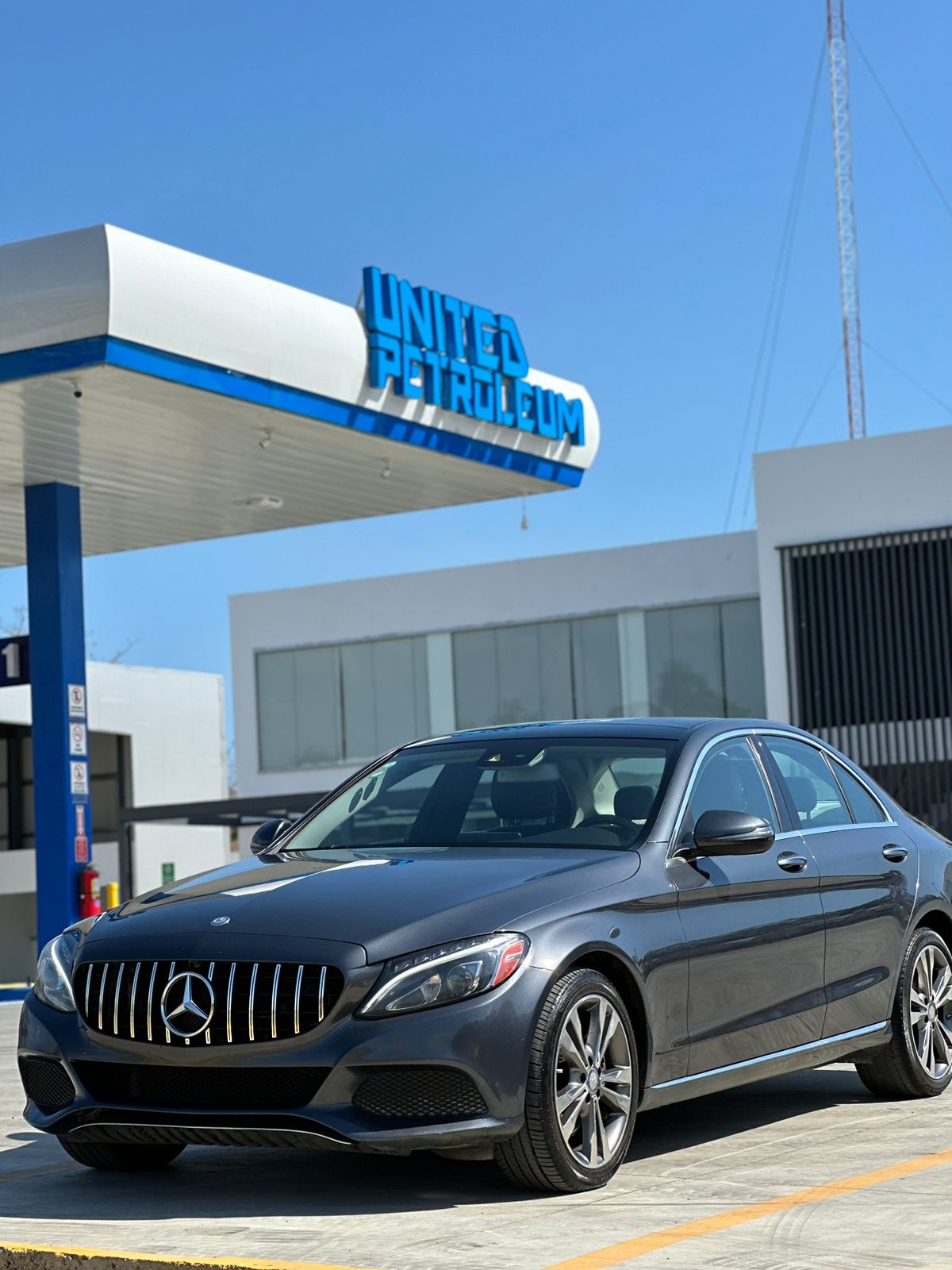 carros - mercedes benz c300 4matic una joya las fotos hablan por si solas el mas nuevo