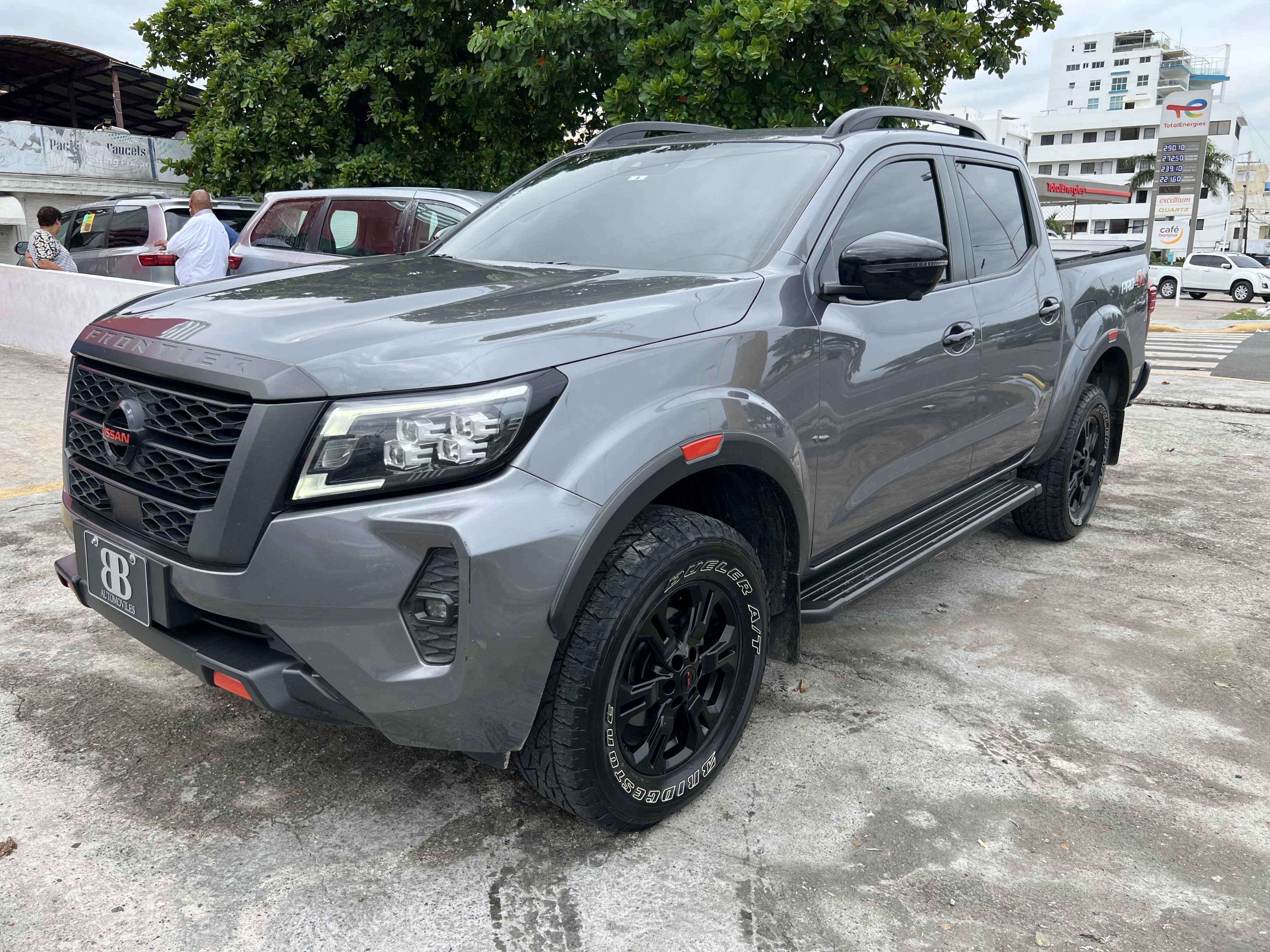 jeepetas y camionetas - Nissan Frontier Pro-4X 2023 0