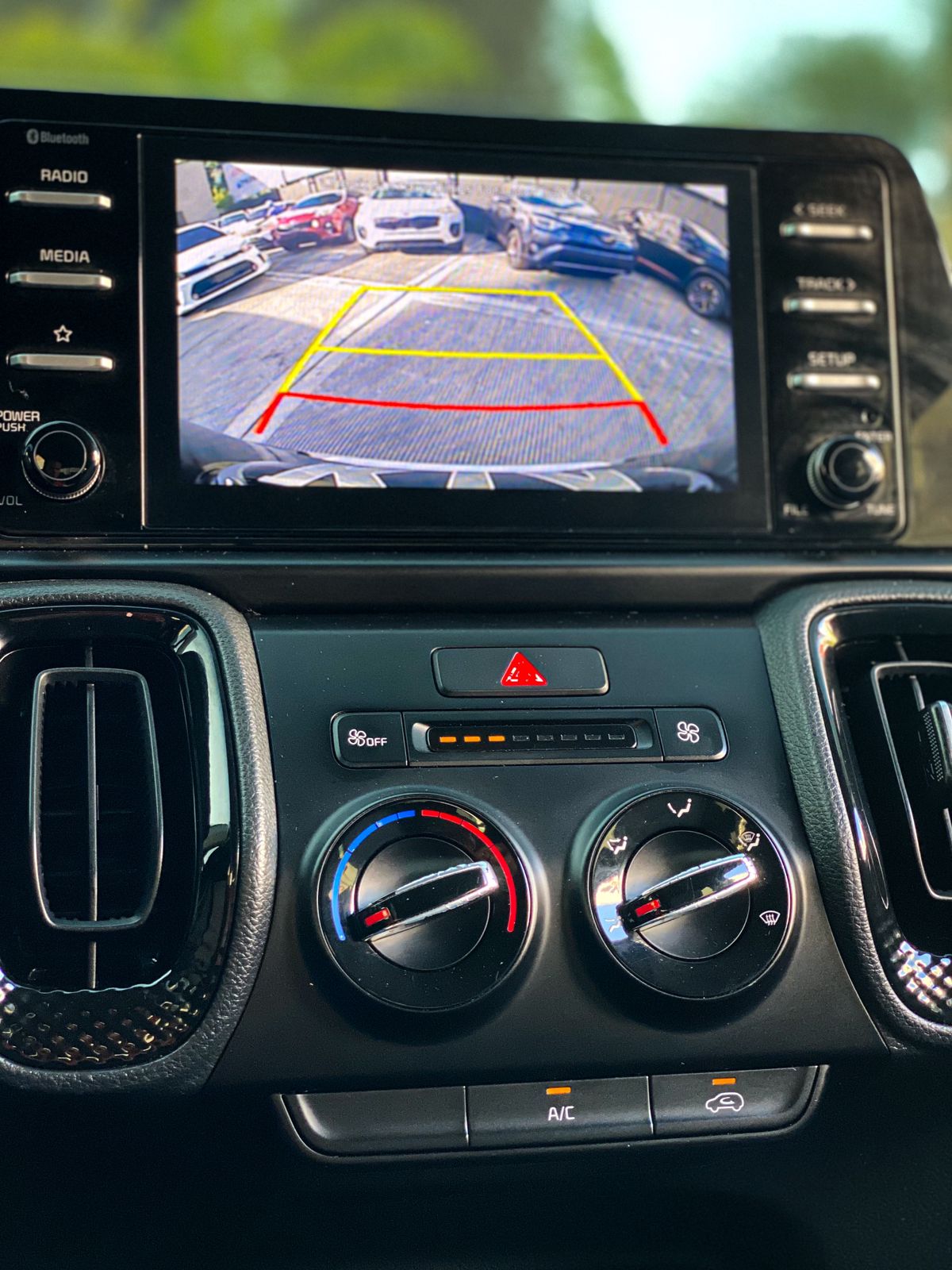 jeepetas y camionetas - Kia Sonet 2021 DE LA CASA, FINANCIAMIENTO DISP. 6