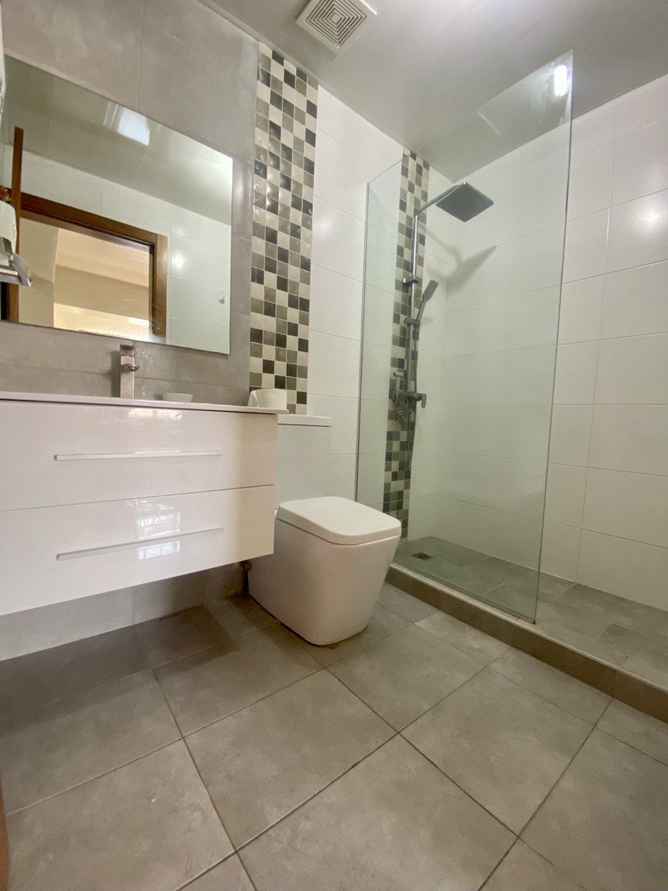 apartamentos - Apartamento en Alquiler amueblado en Evaristo Mora 1