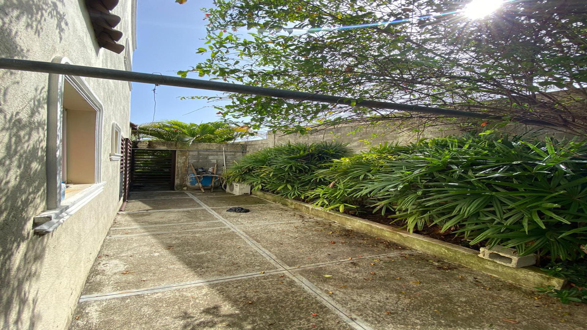 casas - CASA EN VENTA EN RESIDENCIAL CERRADO 5