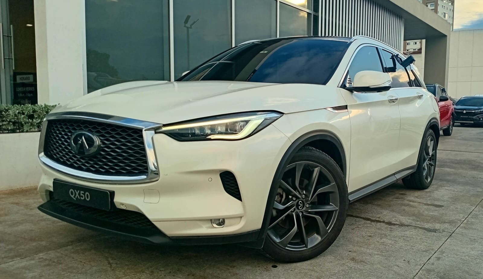jeepetas y camionetas - Infiniti QX50 2022 0