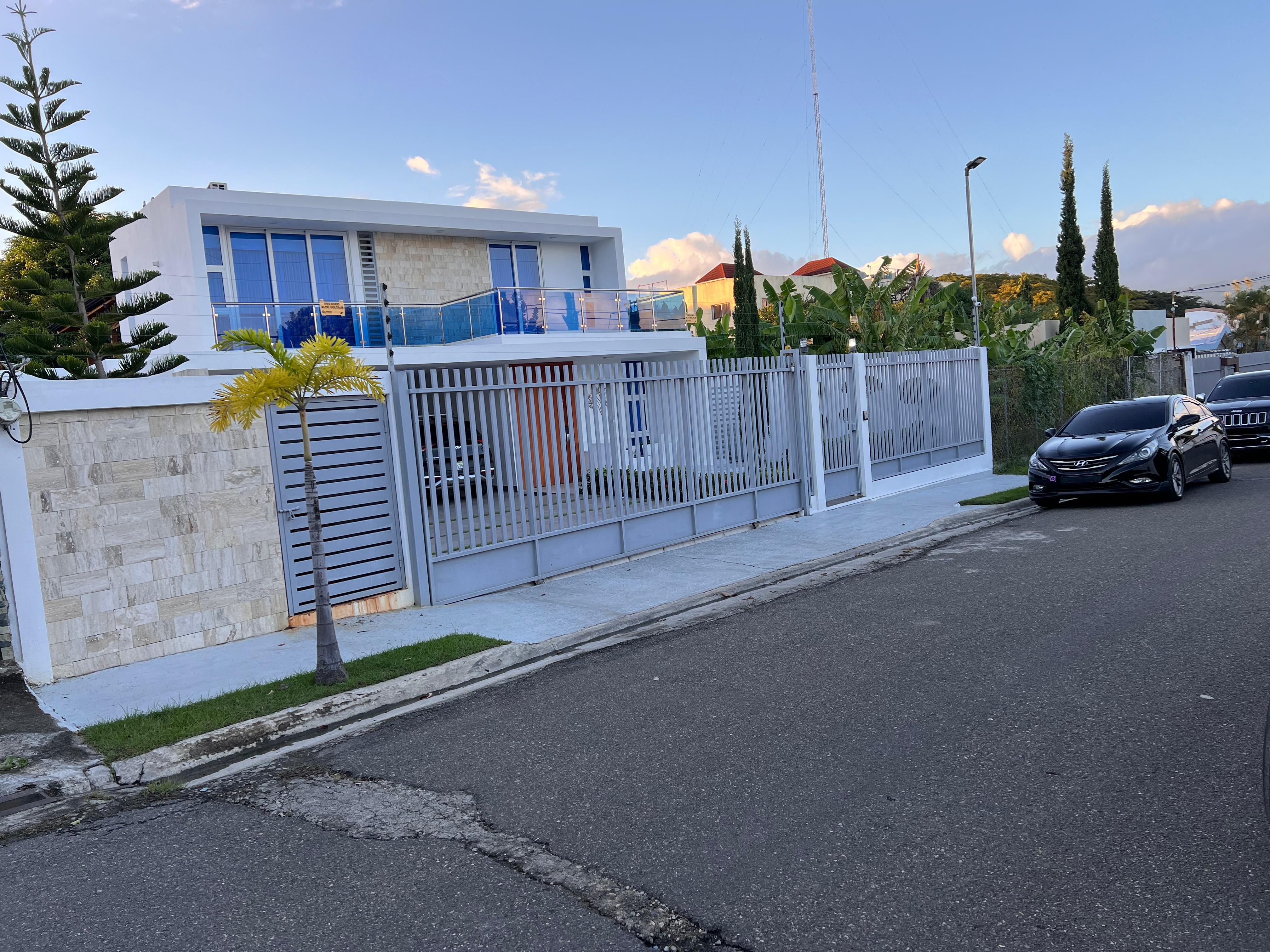 casas - CASA EN VENTA EN LOS CERROS DE GURABO. 0