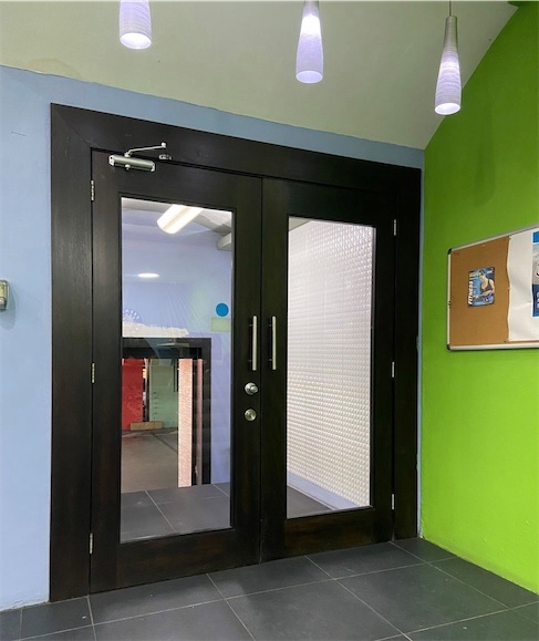 oficinas y locales comerciales - Piantini local comercial 428m2  3