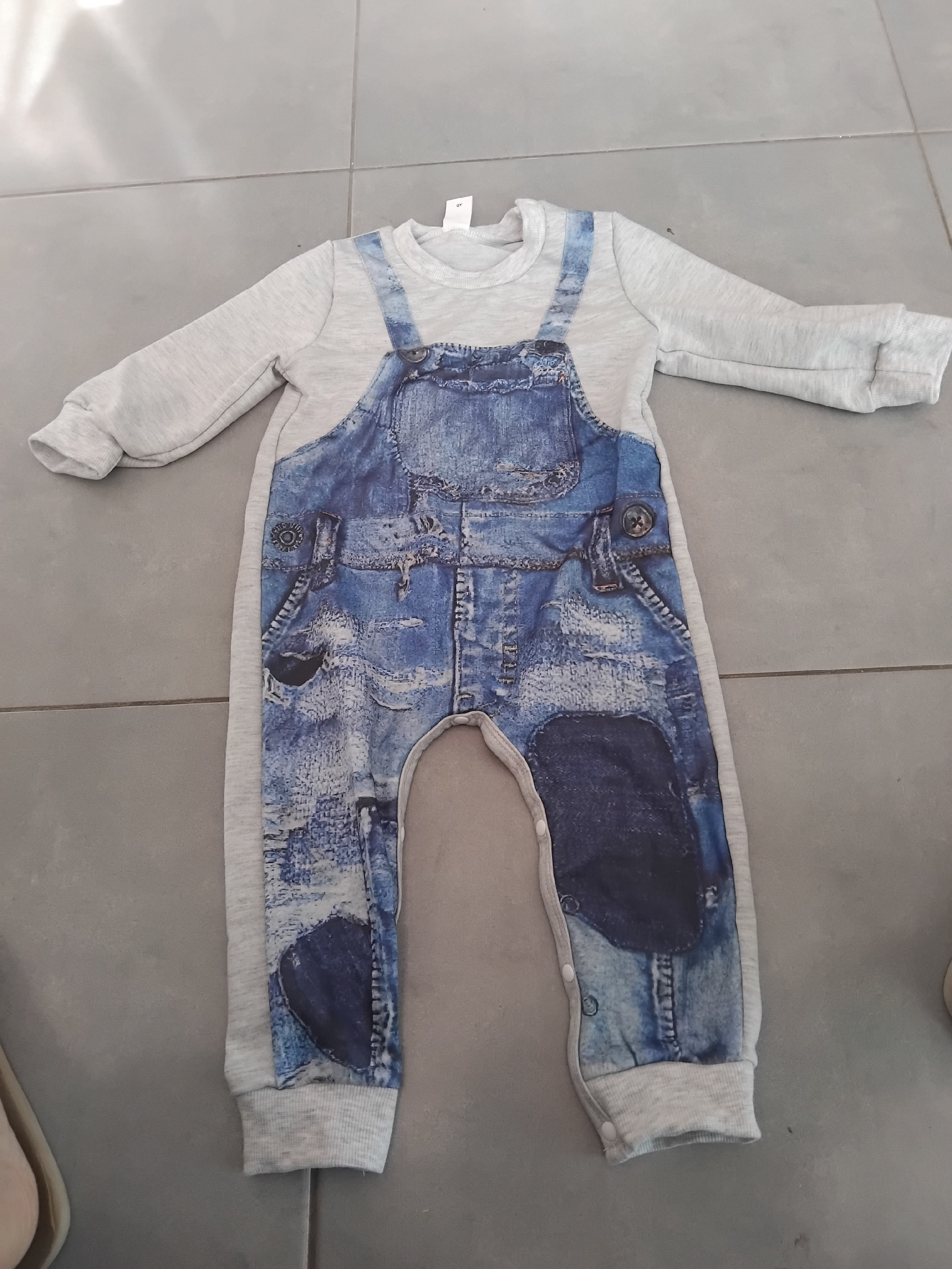 ropa y zapatos - vendo Ropa de Niños de 3años a 4años  4