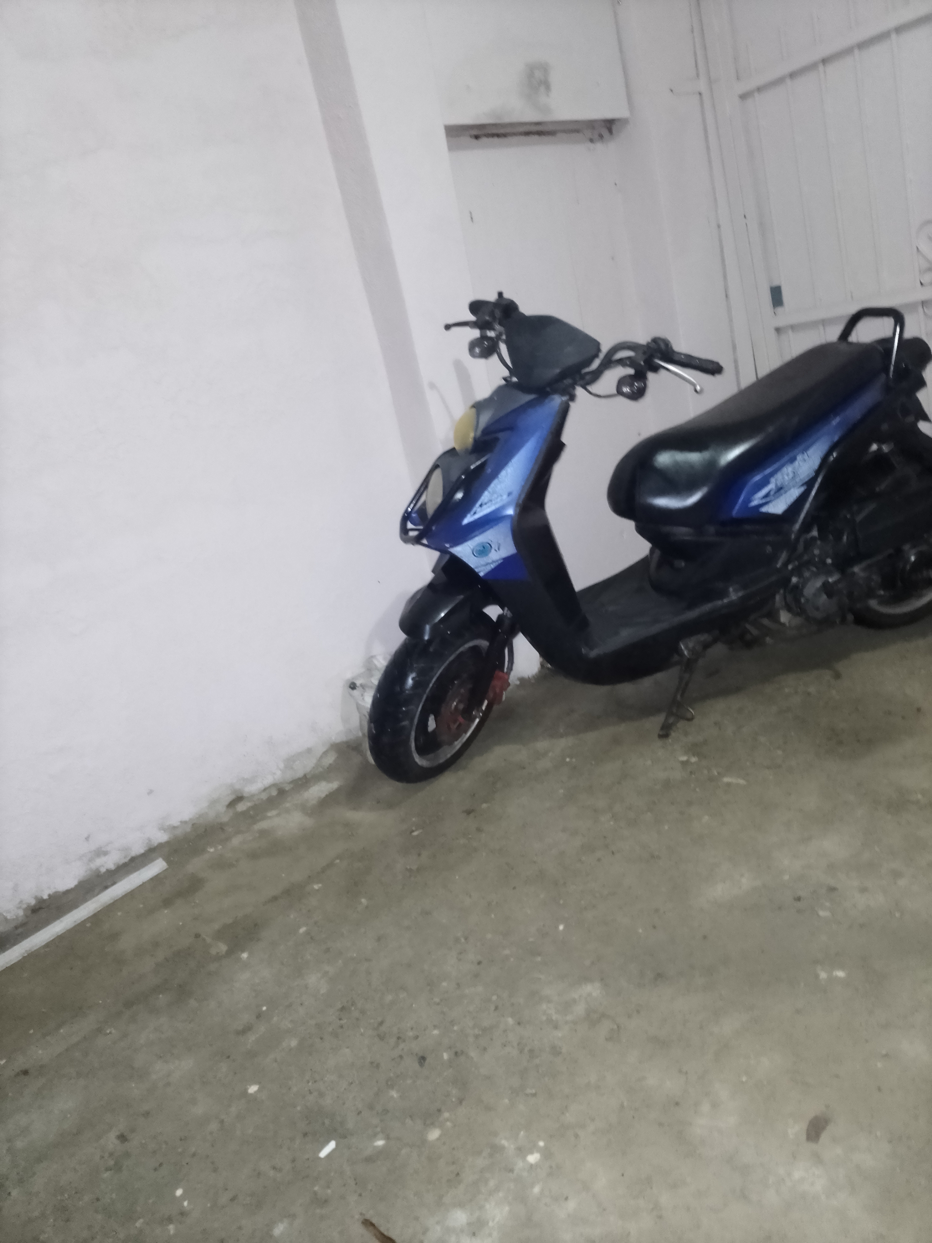 motores y pasolas - Está en buen estado y buen precio para los interes