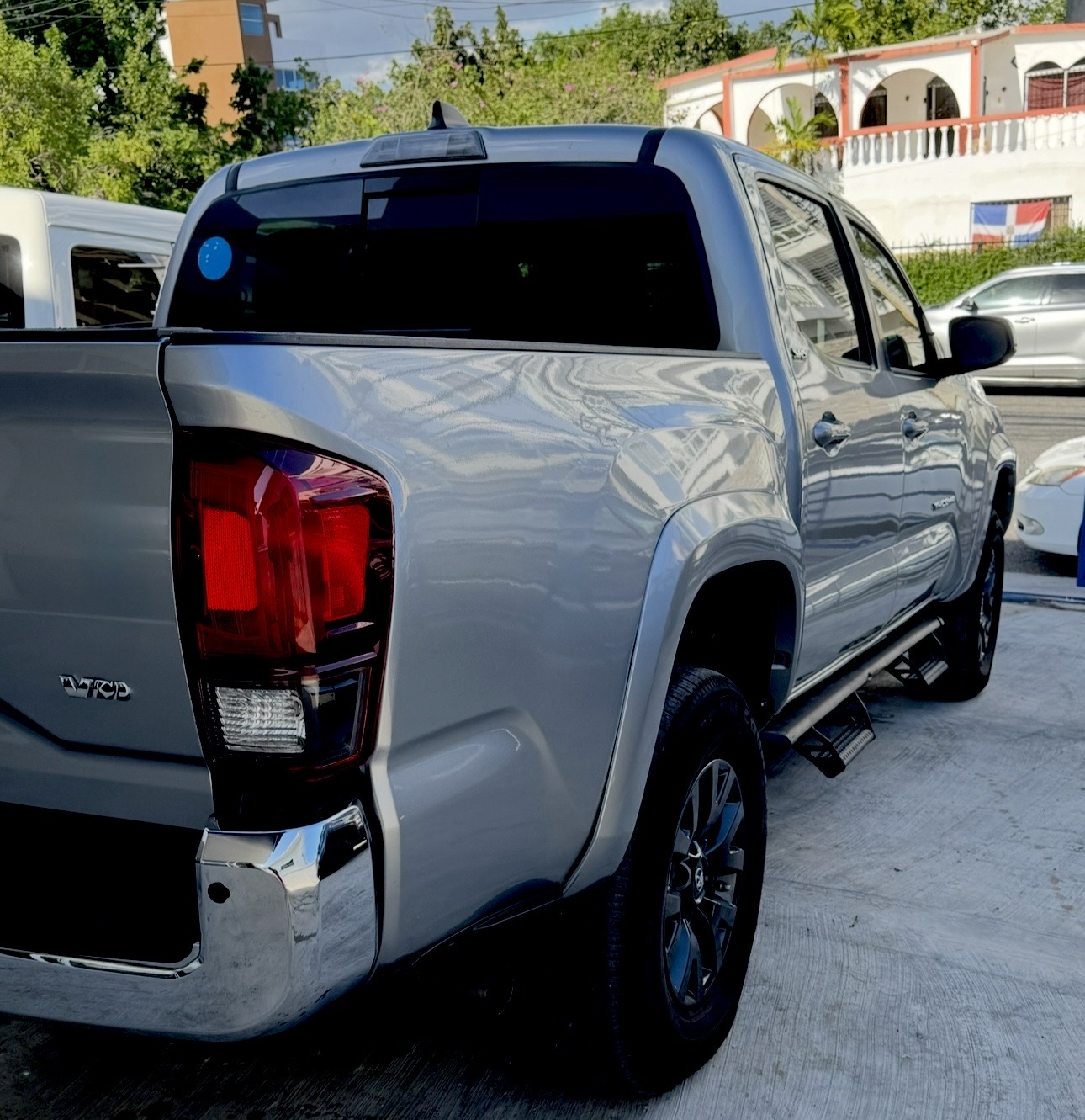 jeepetas y camionetas - 2021 Toyota Tacoma 2