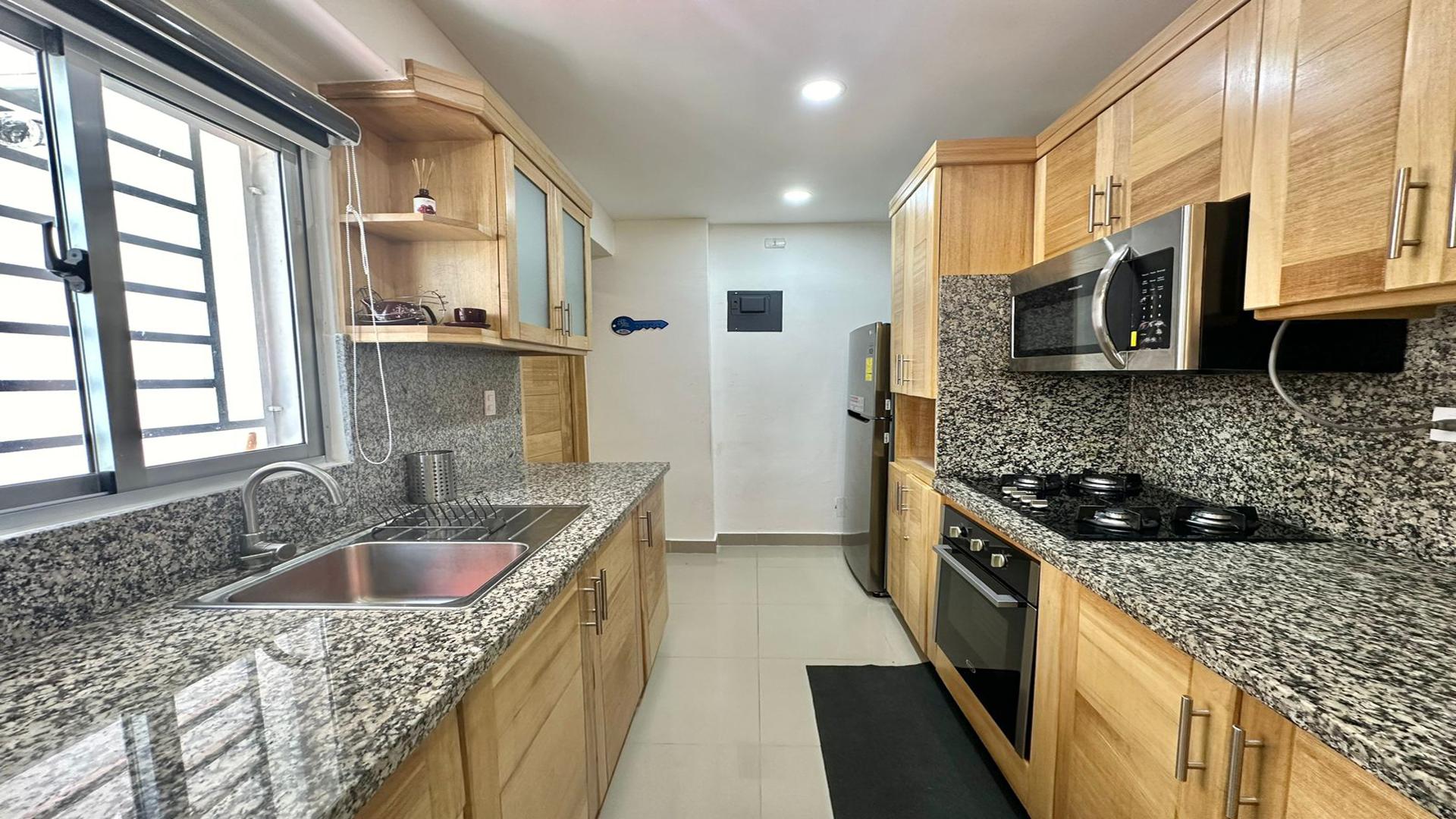 apartamentos - Apartamento en primer nivel con patio en venta, Avenida Independencia 4