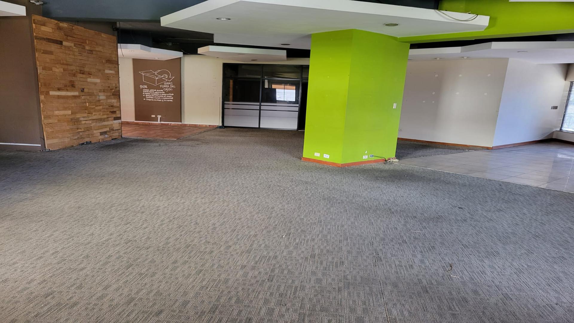 oficinas y locales comerciales - Alquiler de Local Comercial 240m2 en Gazcue 1