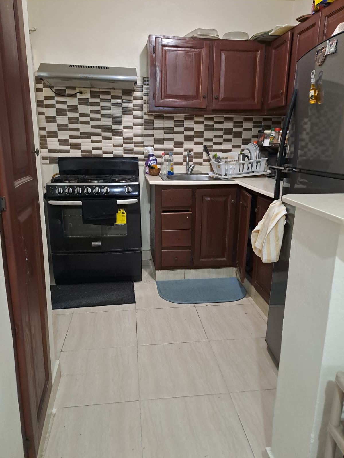 apartamentos - Apartamento en 2do nivel excelente, 3.7 Neg  1