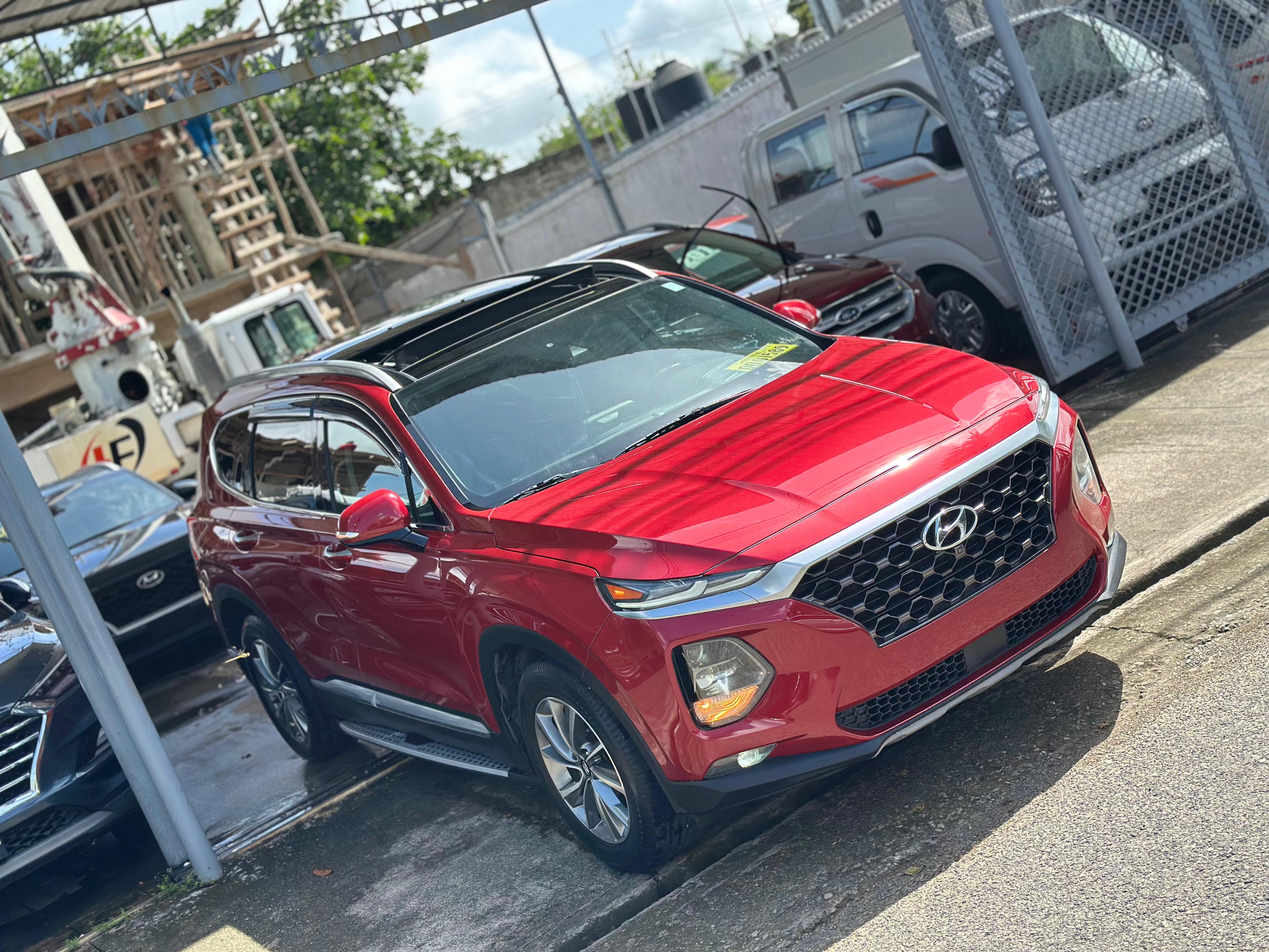 jeepetas y camionetas - 2019 HYUNDAI SANTA FE ULTIMATE CLEAN CARFAX 1