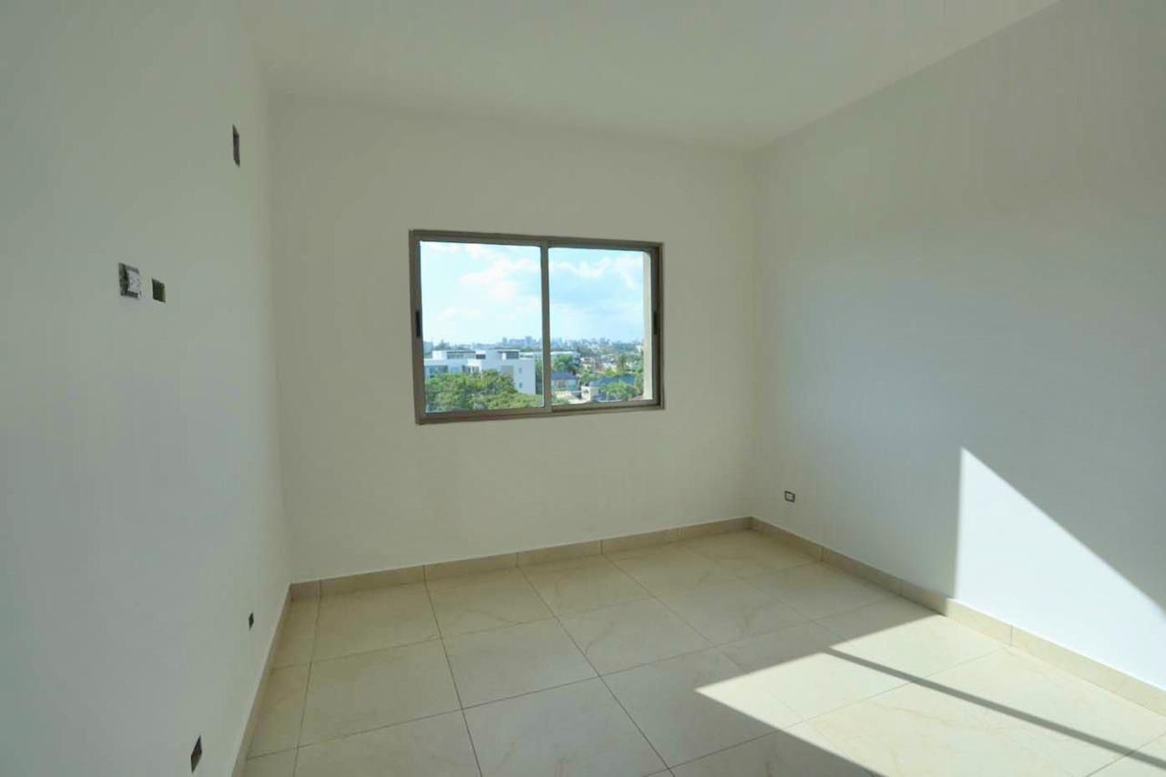 apartamentos - Moderno Apartamento 2do Nivel con Piscina en La Chantini 4
