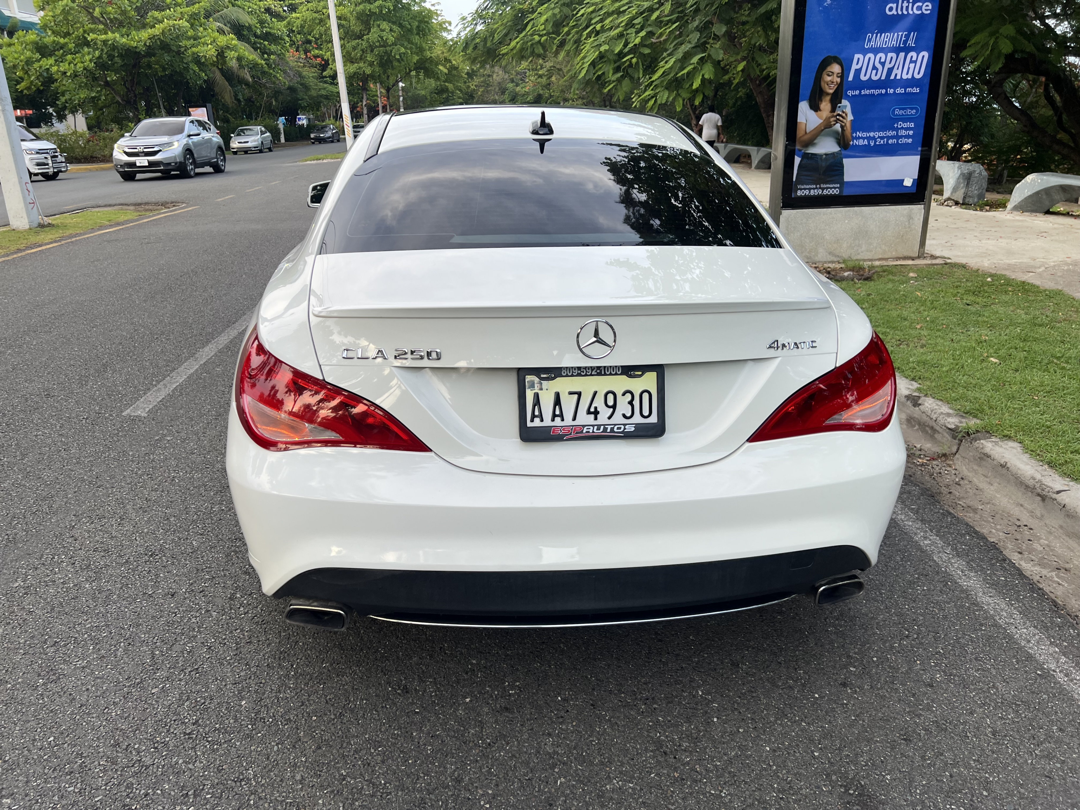 carros - Mercedes benz CLA250 4 matic vendo totalidad o traspaso  5