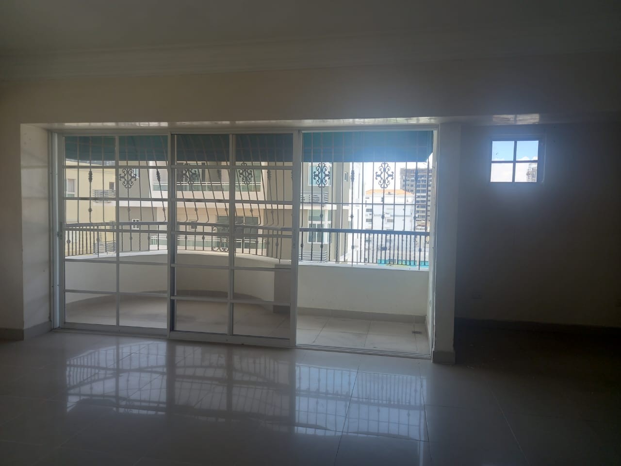 penthouses - Se vende apartamento tipo PH en Palo Verde Bella Vista 8