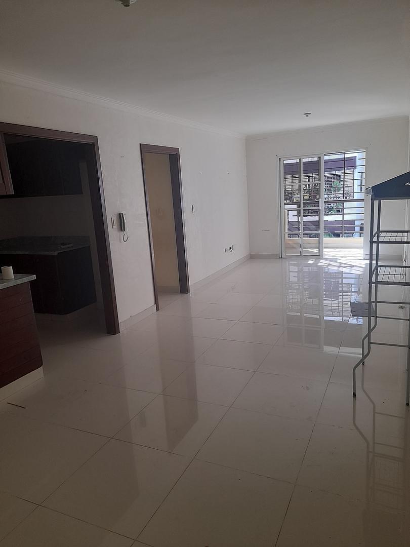 apartamentos - Alquilo apartamento Residencial Las Palmera oriental Etapa V Aut. De San Isidro  1