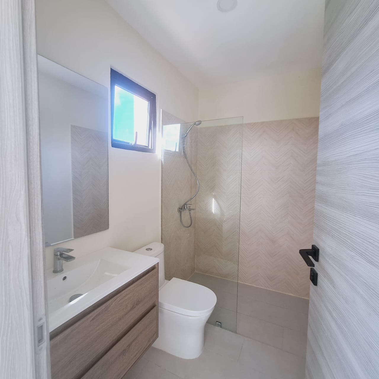 apartamentos - Renta de Apartamento en Panorama Lake Vista Cana 5