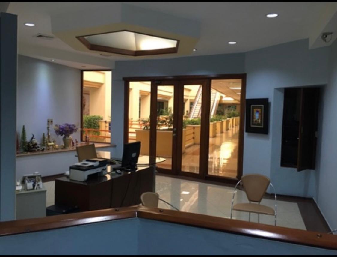 oficinas y locales comerciales - Local en Piantini Unicentro Plaza 6