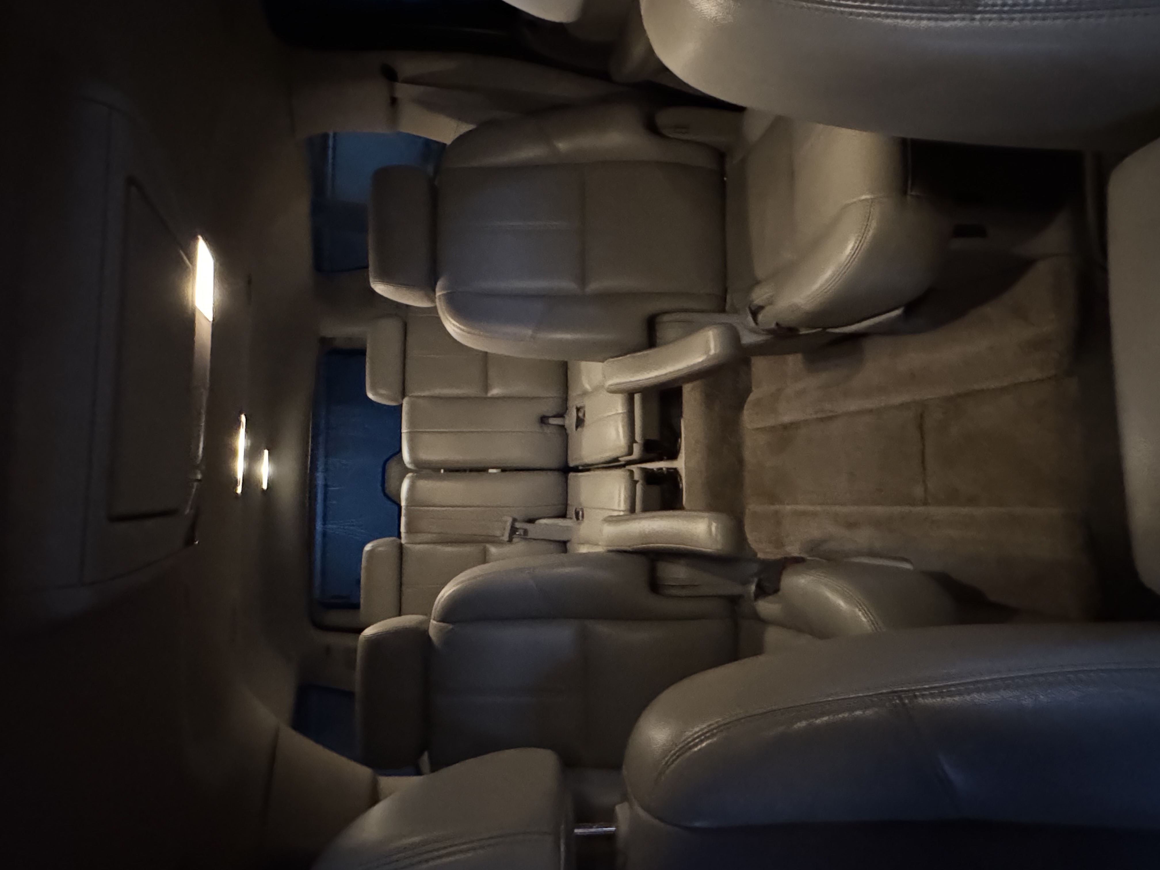 jeepetas y camionetas - Chevrolet Suburban 4x4 8