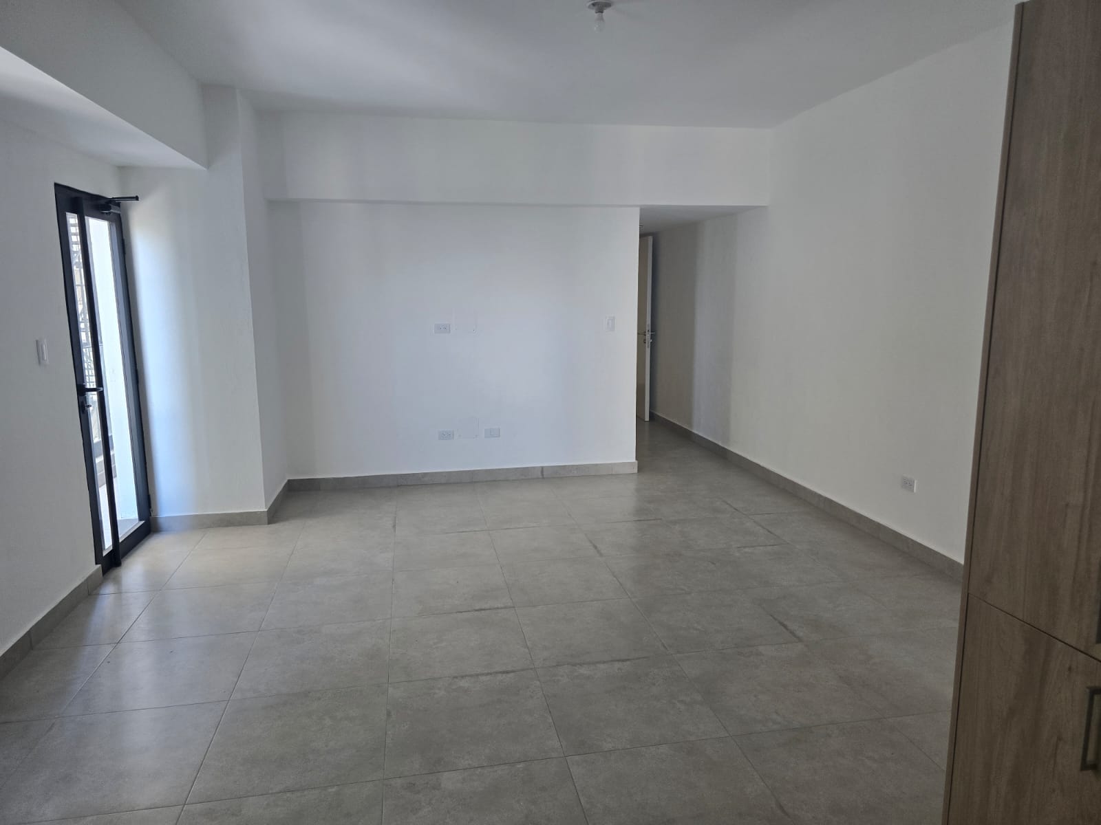 apartamentos - Se alquila hermoso apartamento nuevo a estrenar  2