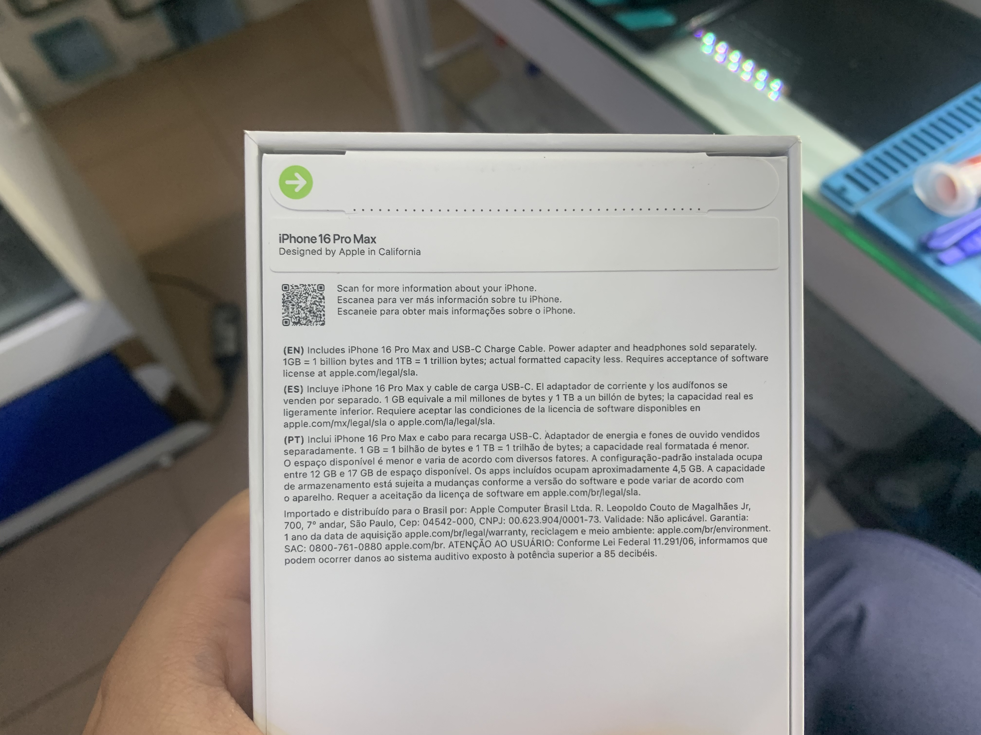 celulares y tabletas - iPhone 16 pro Max  0