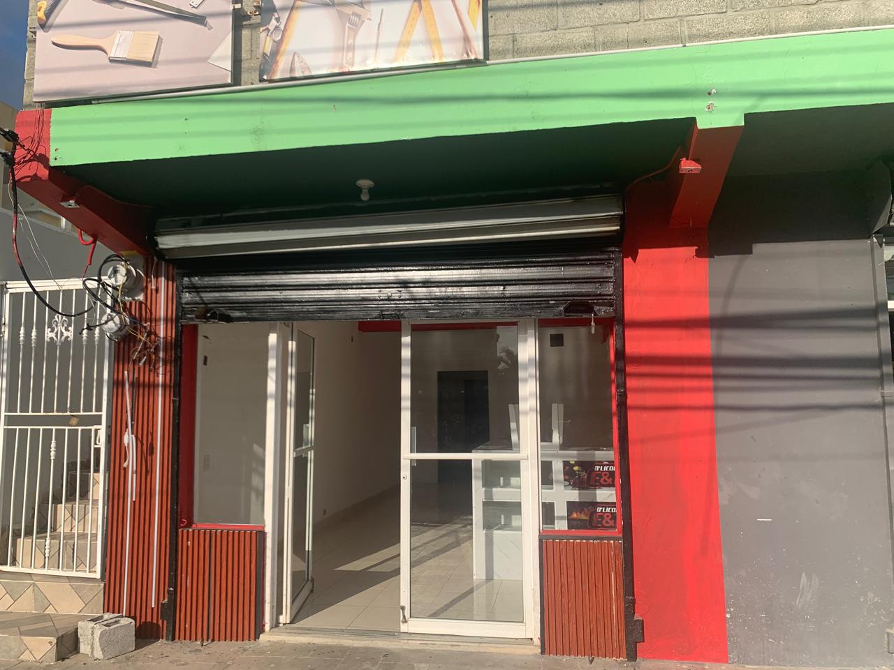 oficinas y locales comerciales - Se Alquila Local 1er Nivel