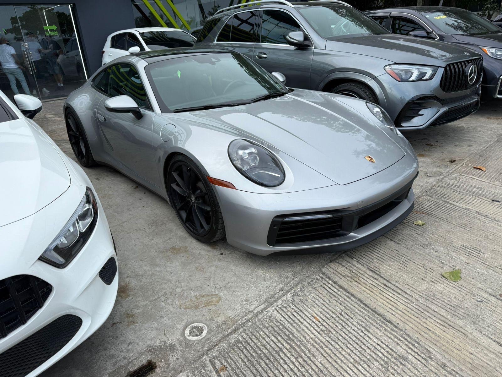 carros - porsche 911-992  0