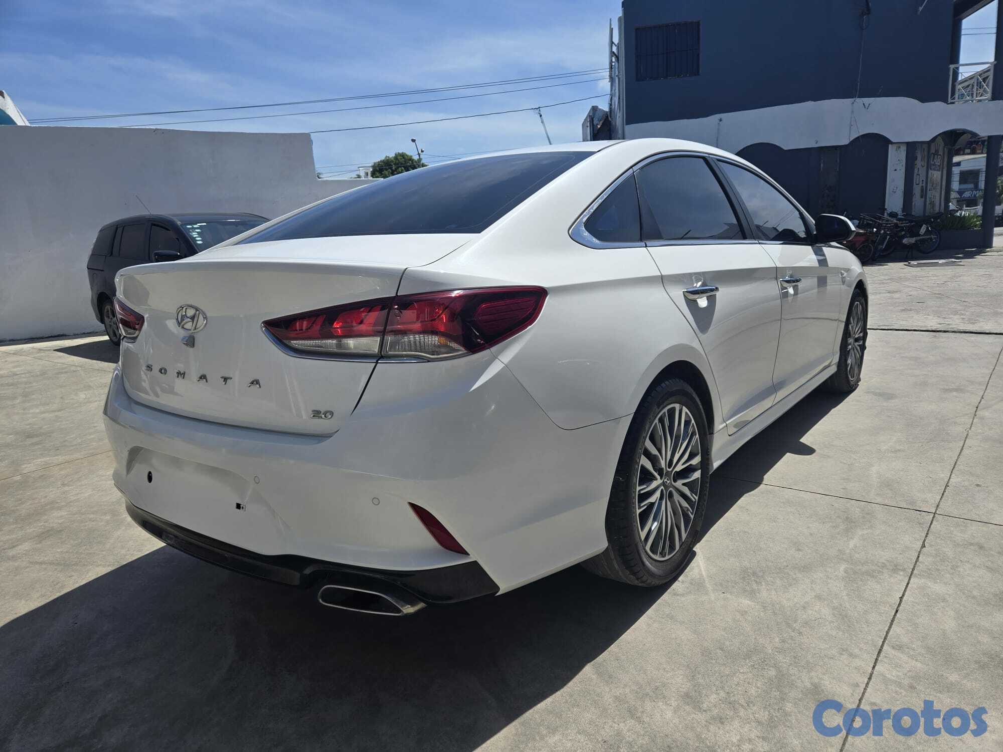 carros - HYUNDAI SONATA NEW RISE 2018 BLANCO GASOLINA 2