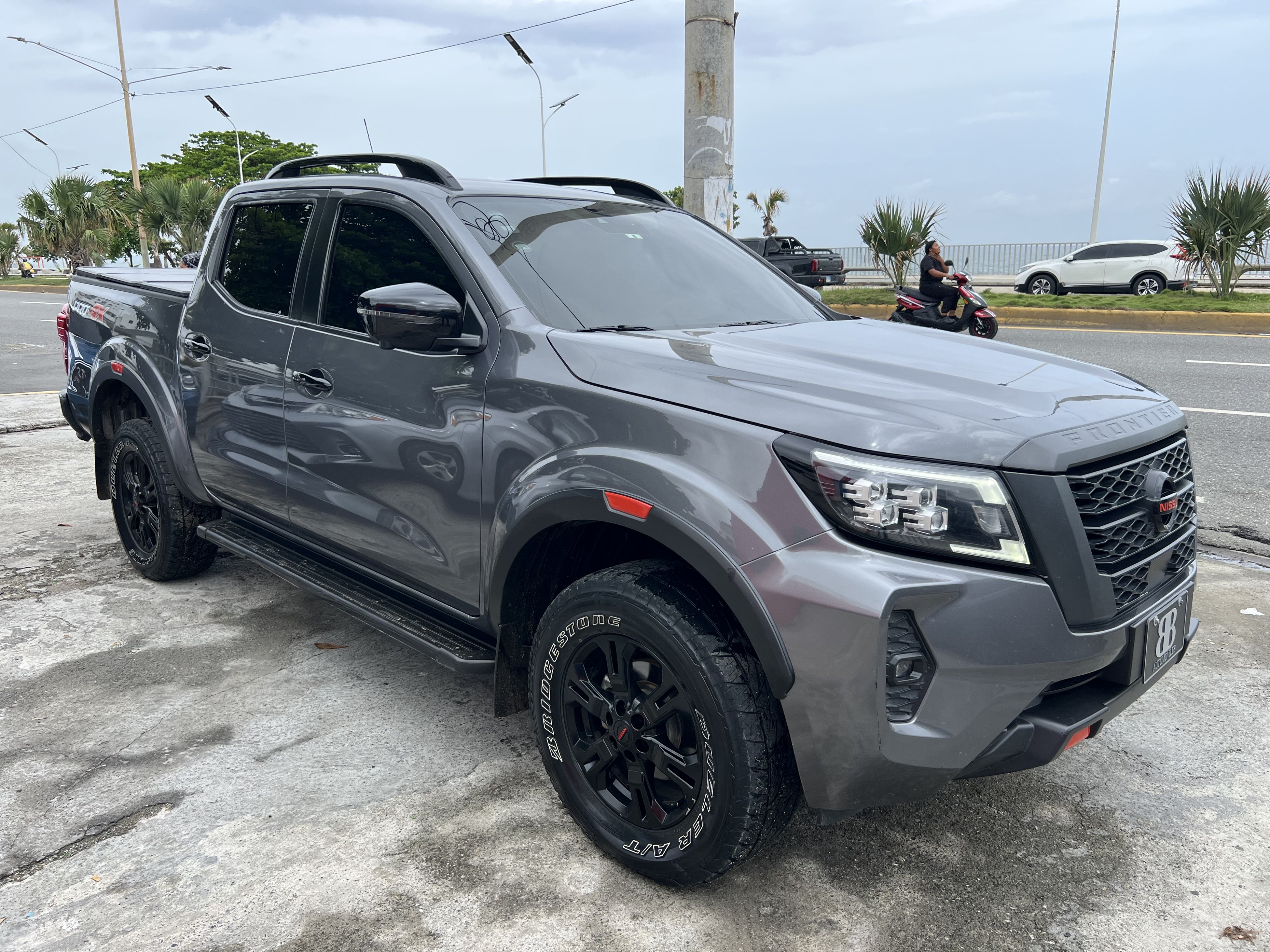 jeepetas y camionetas - Nissan Frontier Pro-4X 2023 2