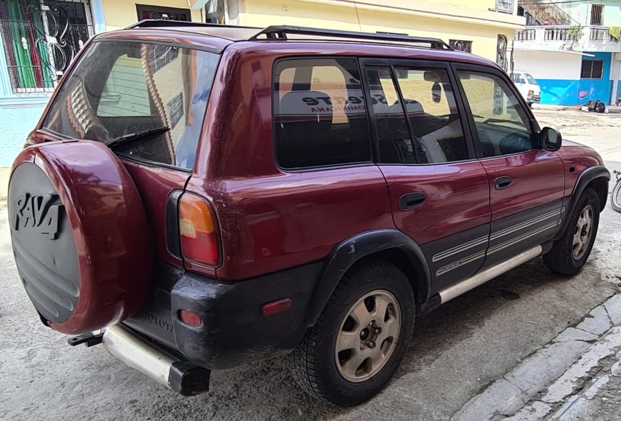 otros vehiculos - Toyota Rad4. año96 1