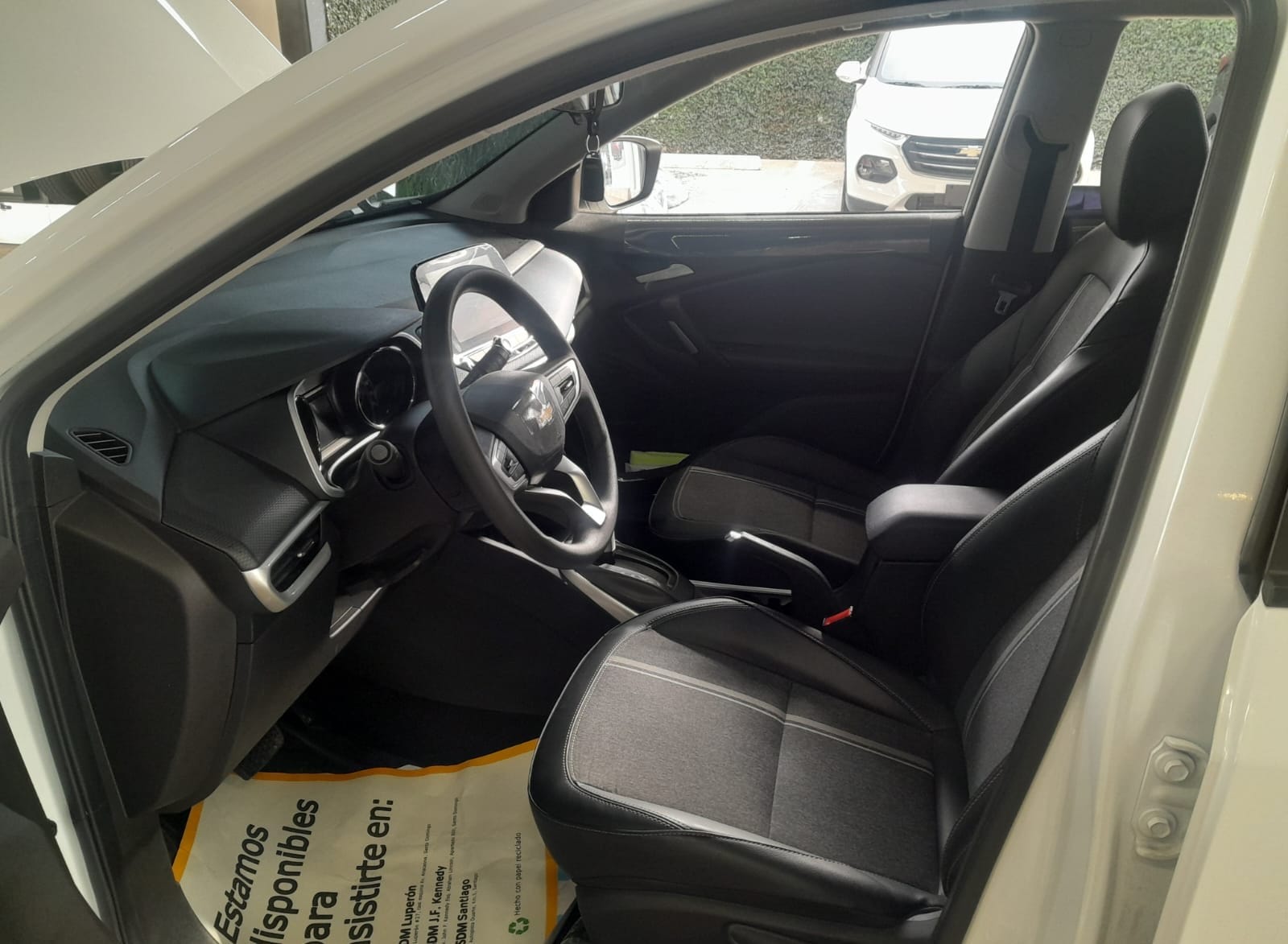 jeepetas y camionetas - CHEVROLET TRACKER LT 2023 con 6500 Kilómetros 4