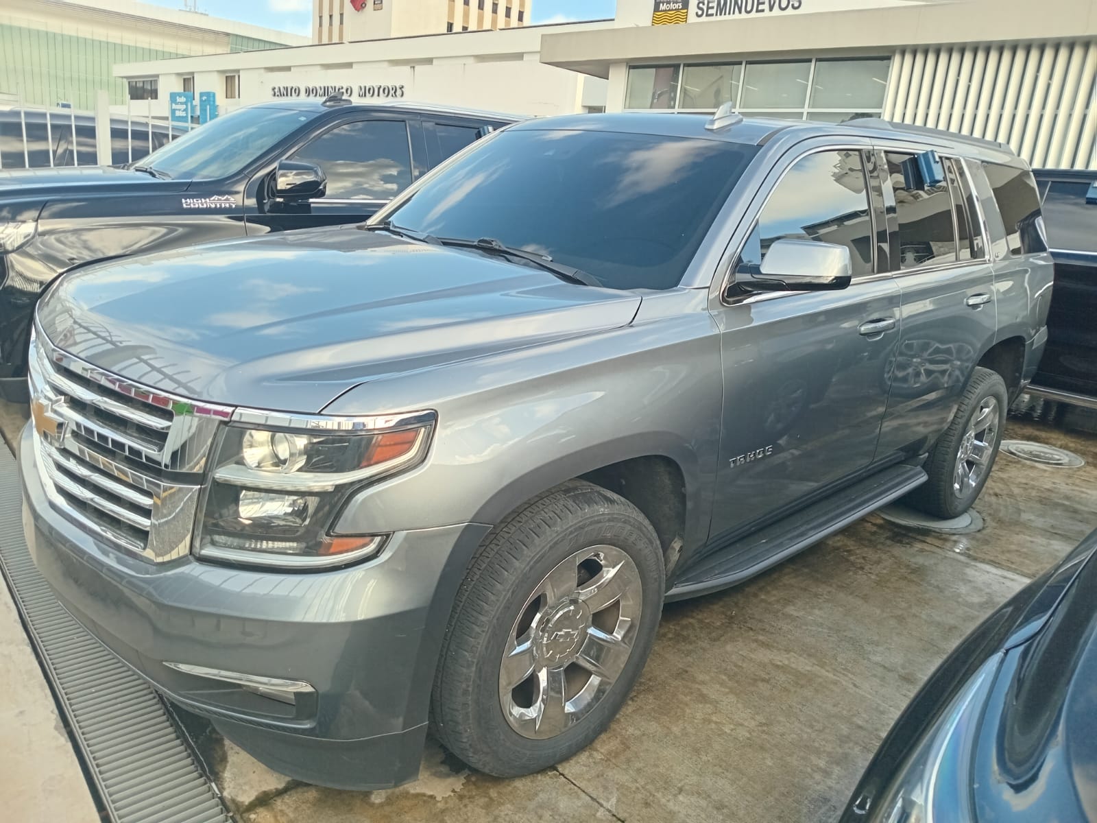 jeepetas y camionetas - Chevrolet Tahoe LT 2020 7