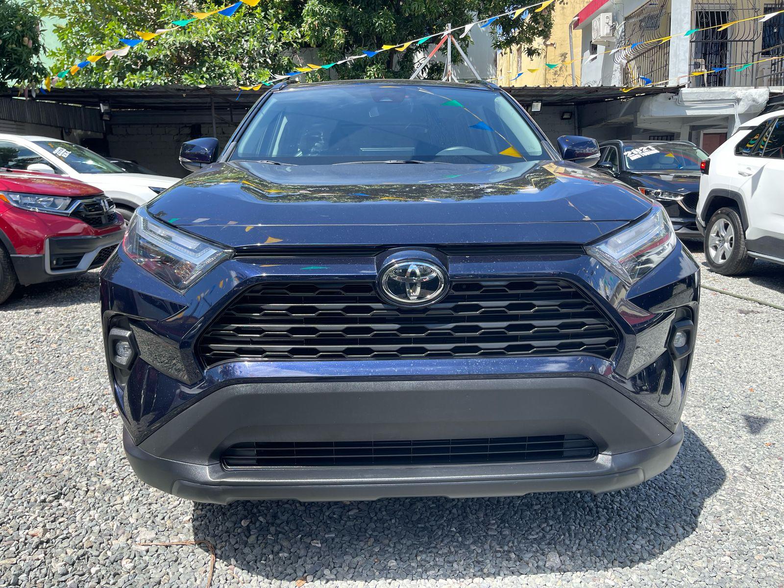 jeepetas y camionetas - Toyota Rav4 XLE PREMIUM 2022 Recien Importada 1
