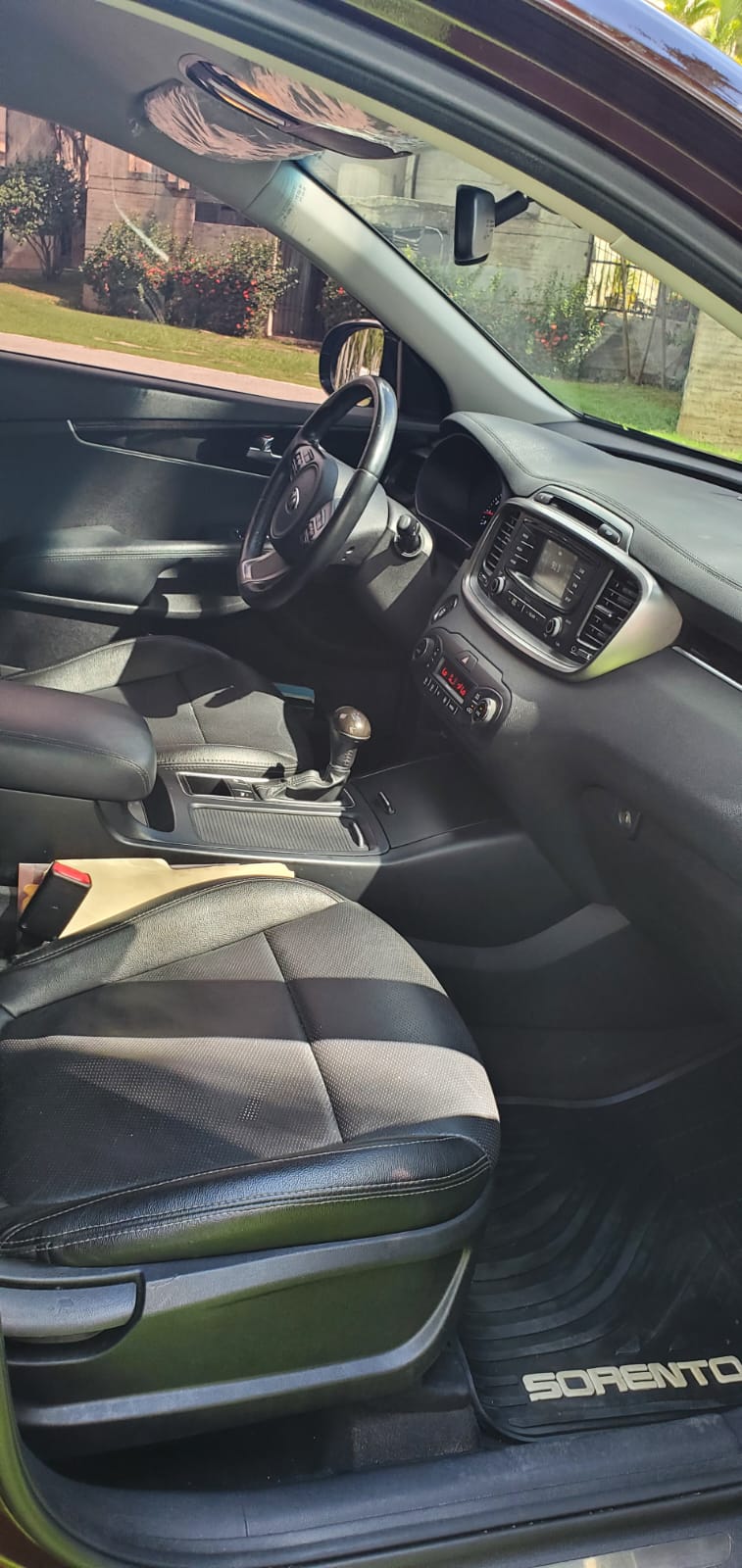 jeepetas y camionetas - kia sorento lx 2019 4