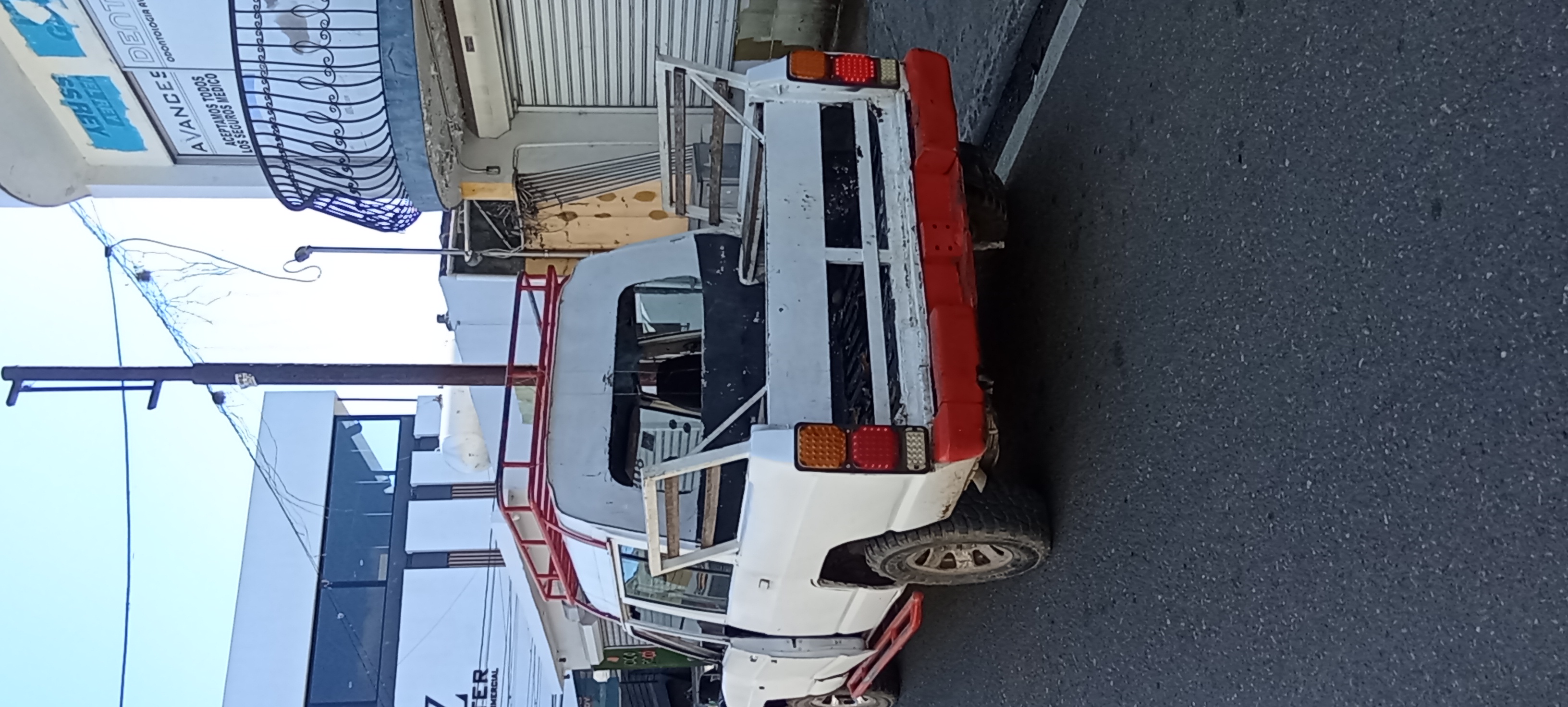 jeepetas y camionetas - Nissan de oportunidad compré un camión  0