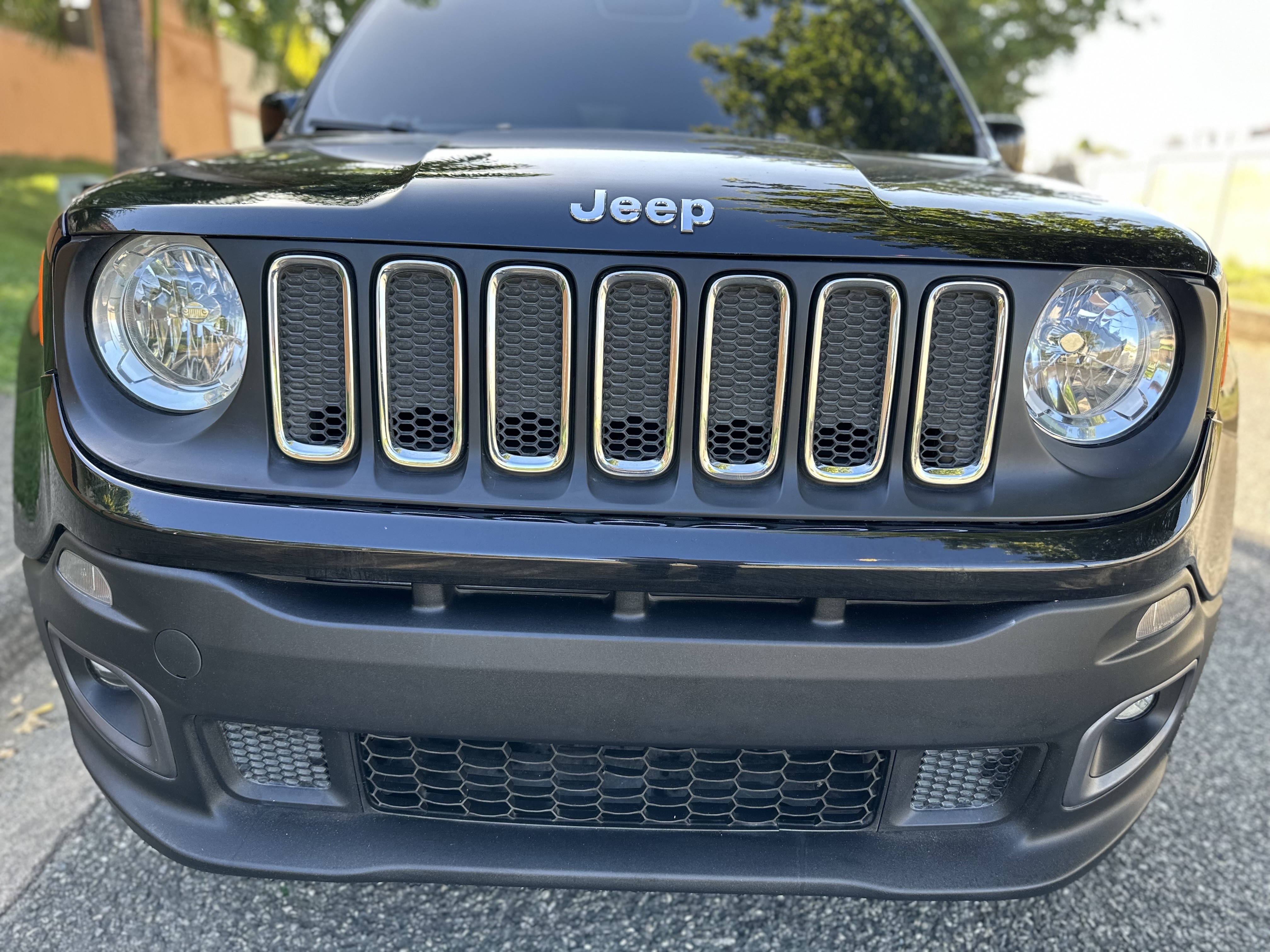 jeepetas y camionetas - Jeep Renegade 2017 COMO NUEVA 3