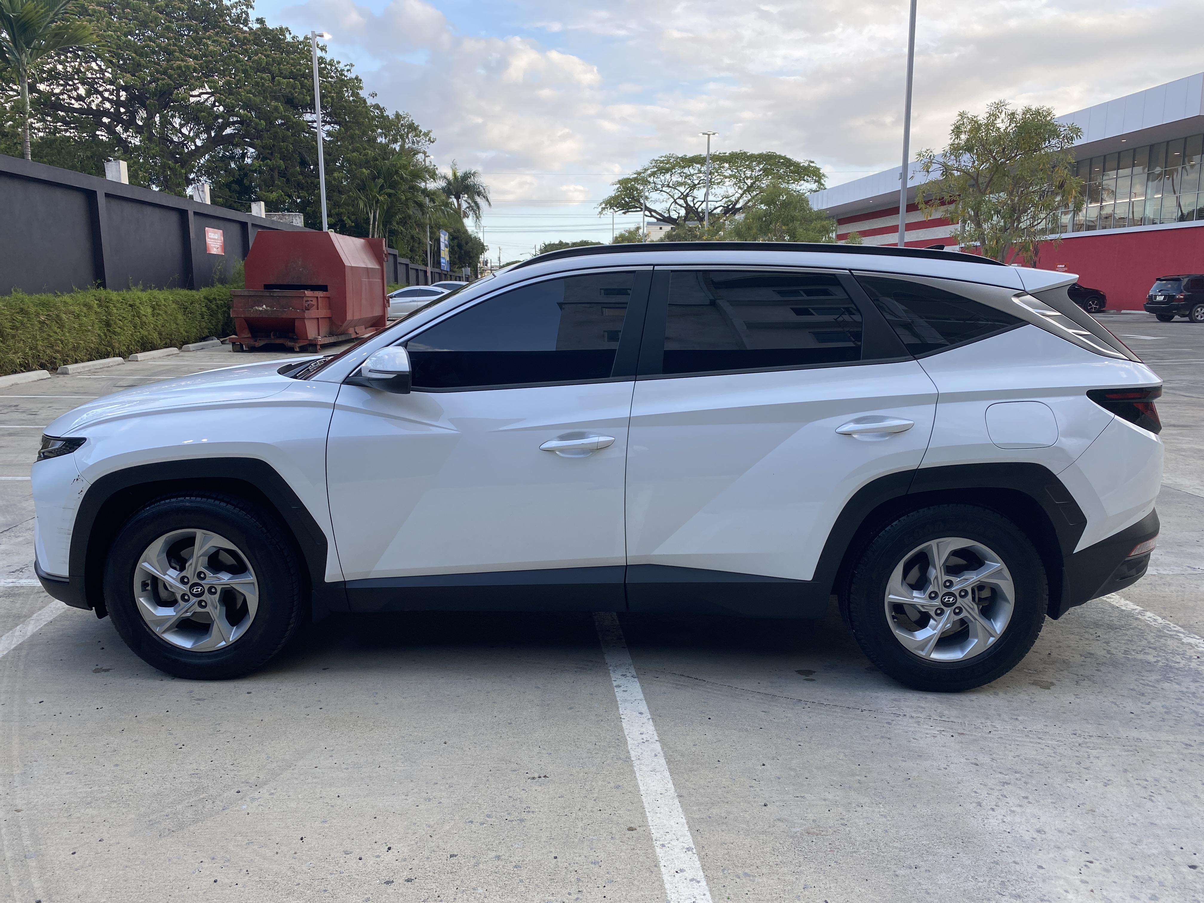 jeepetas y camionetas - Hyundai Tucson 2022 | 61,000 km, Único dueño 2