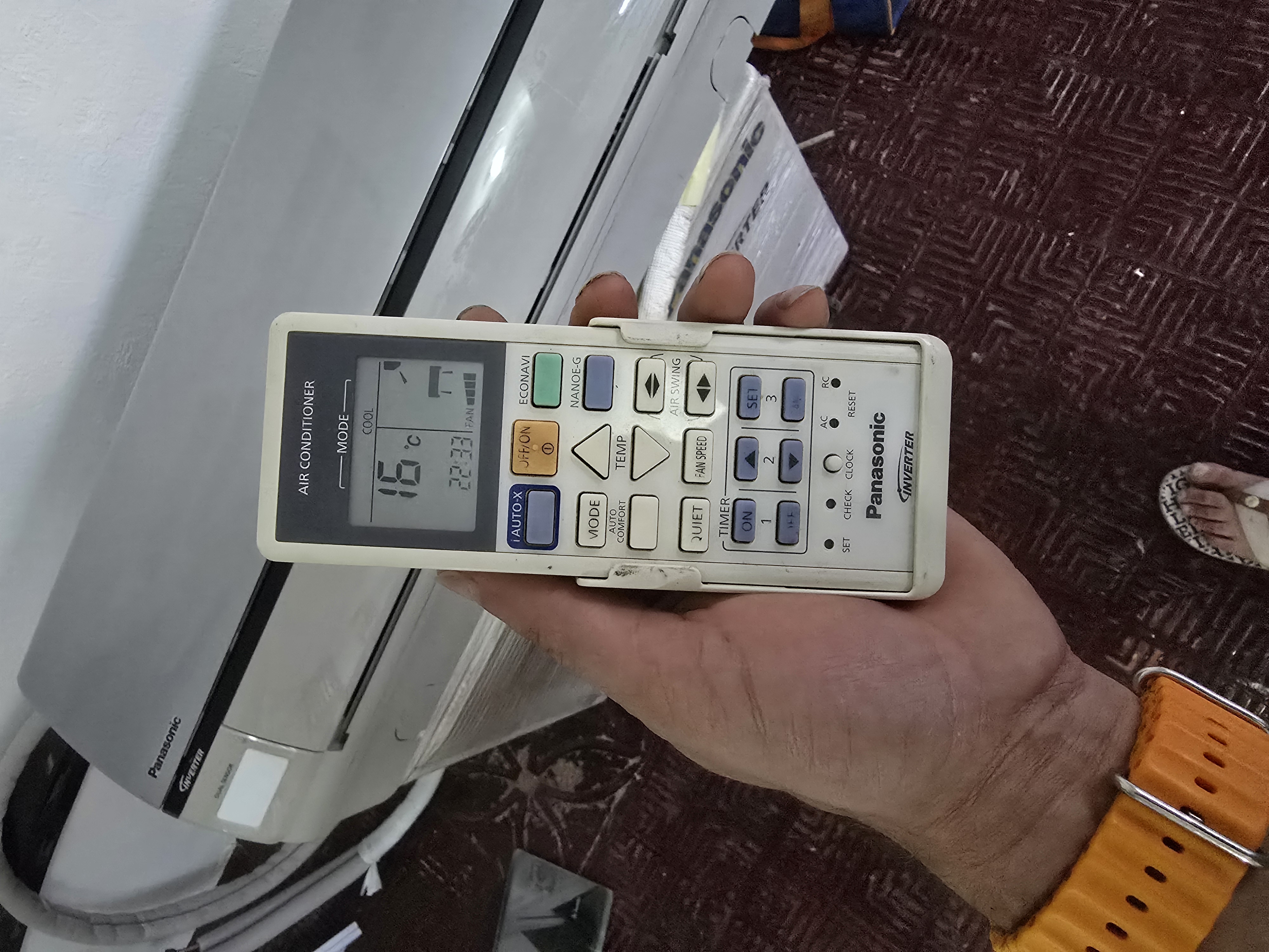 aires acondicionados y abanicos - aire acondicionado Panasonic inveter de 12000btu luz 220 4