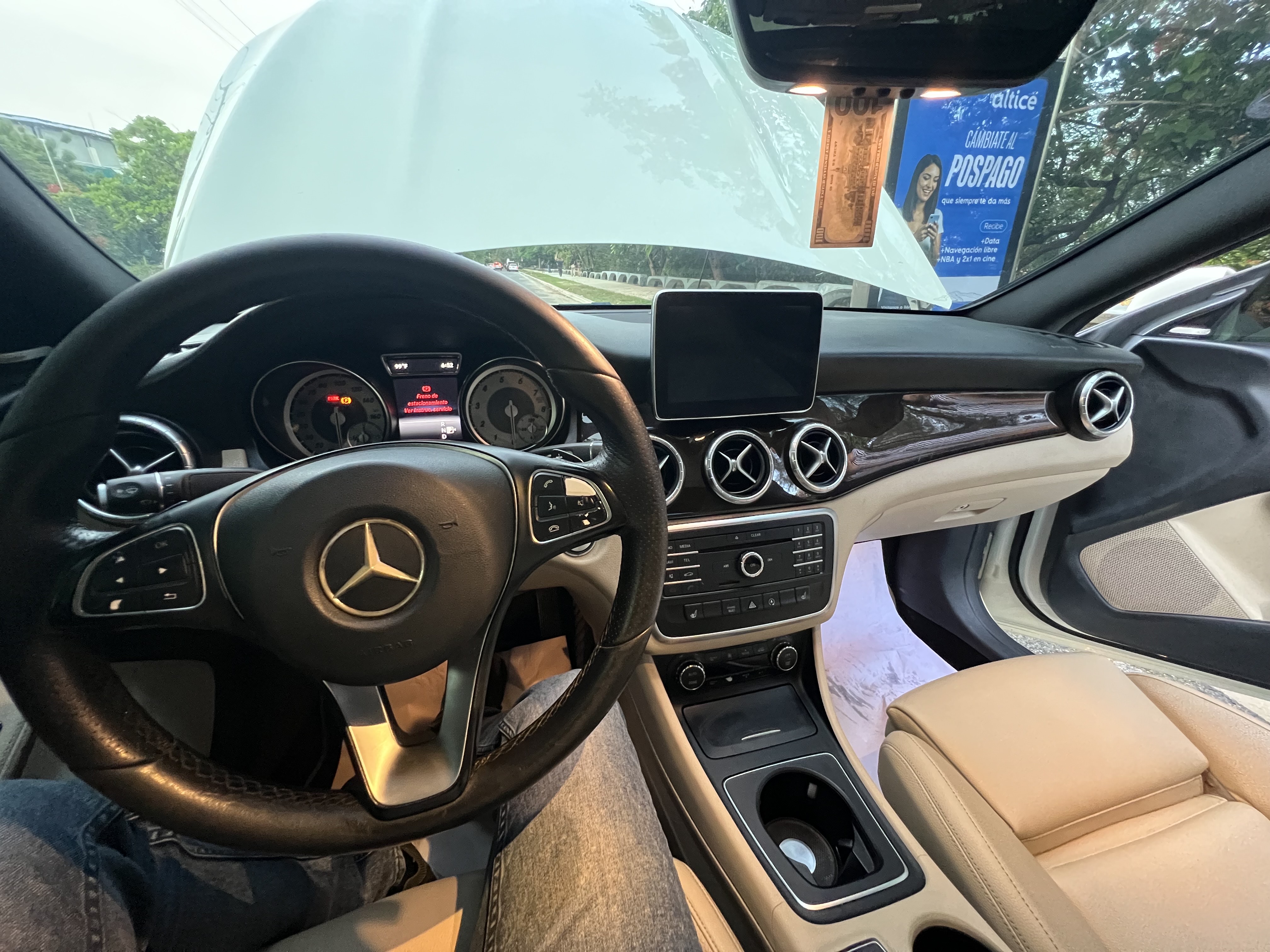 carros - Mercedes benz CLA250 4 matic vendo totalidad o traspaso  6