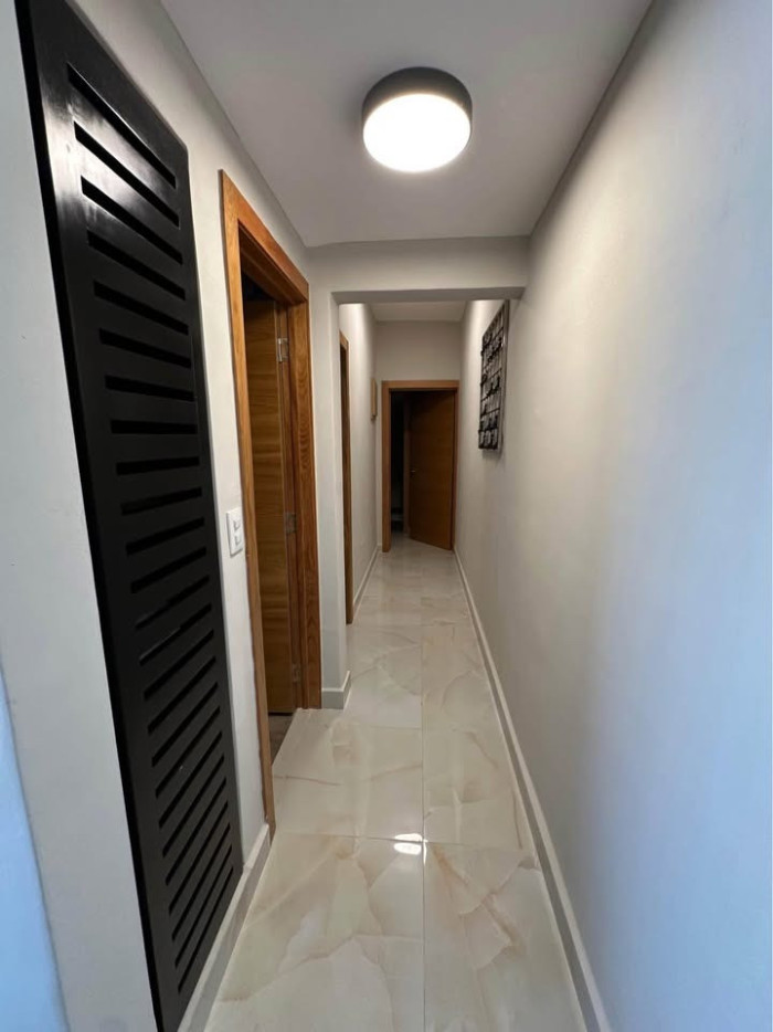 apartamentos - Alquiler de Apartamento en Naco 9