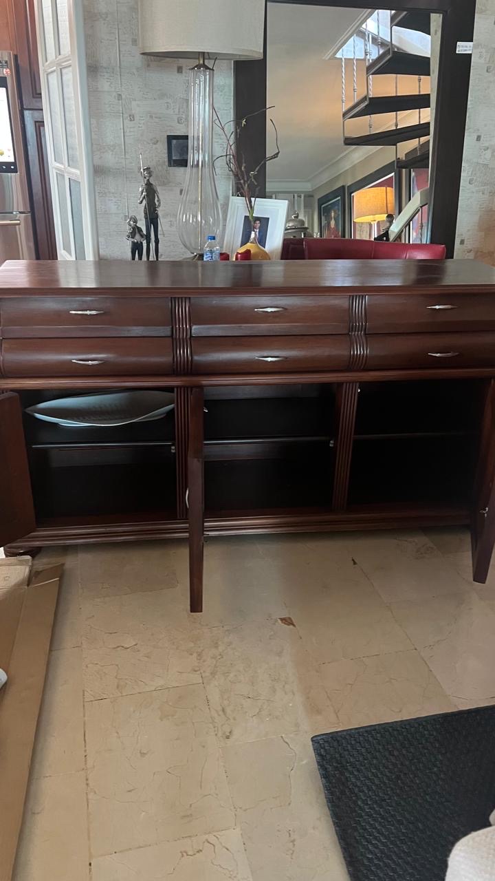 muebles y colchones - Credenza de comedor 100% caoba 1