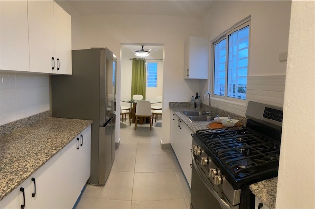 apartamentos - Venta de apartamento 4ta con terraza en la autopista de san Isidro de 171mts 0