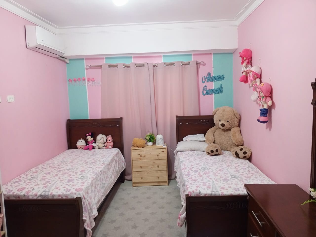 apartamentos - Apartamento Segundo nivel con terraza y parqueos techados, con su titulo (Altagr 1
