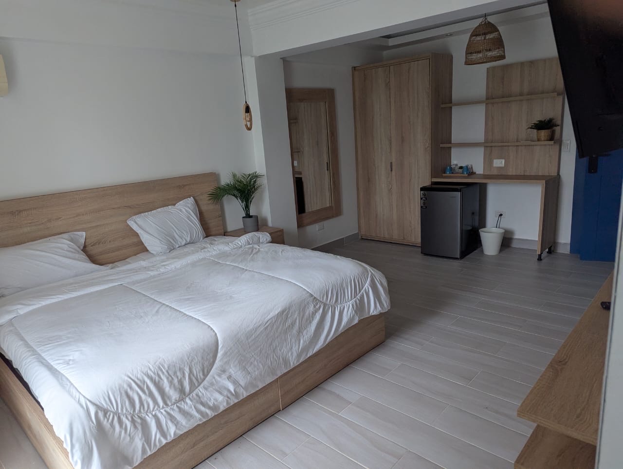 otros inmuebles - venta de hotel primera línea de playa en Juan dolió República Dominicana  9
