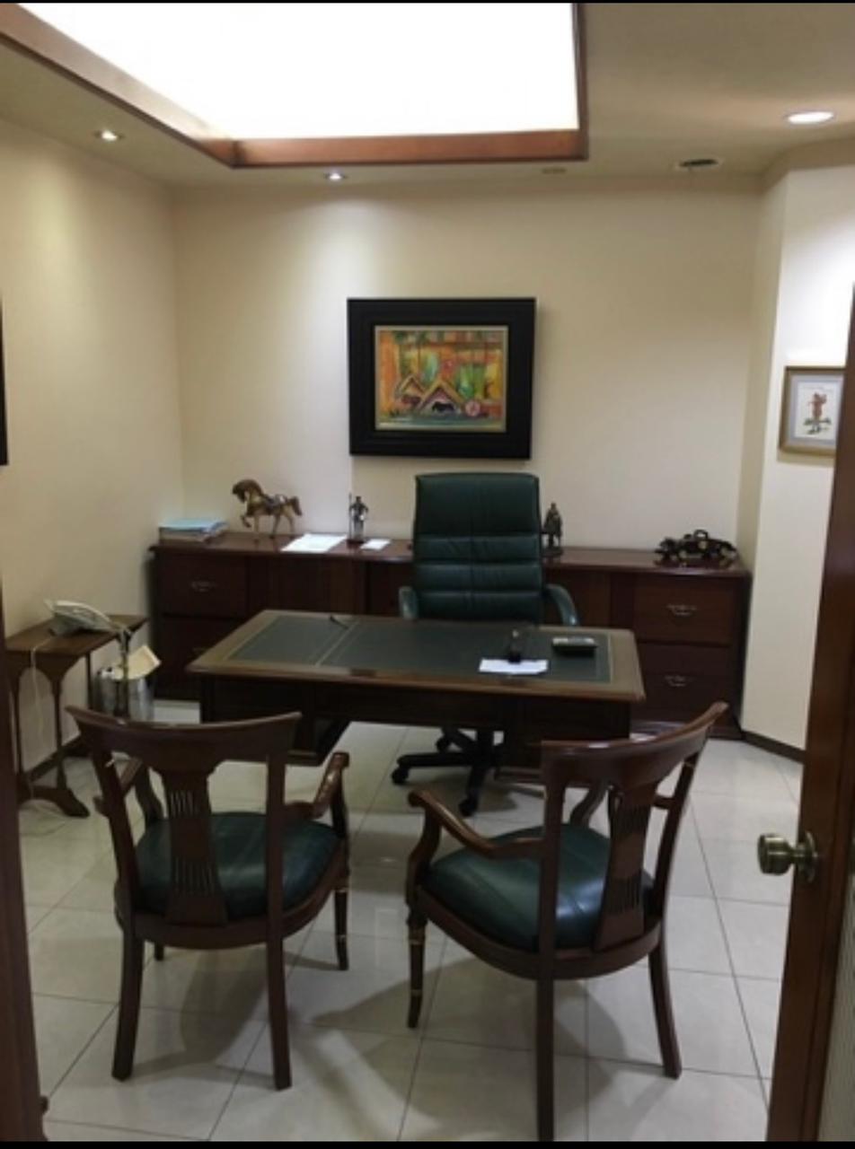 oficinas y locales comerciales - Local en Piantini Unicentro Plaza 7