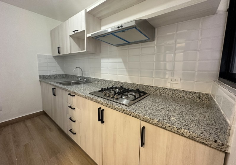 casas - Alquiler de Casa para Comercio - Oficina-  El Rosmil Distrito Nacional 7