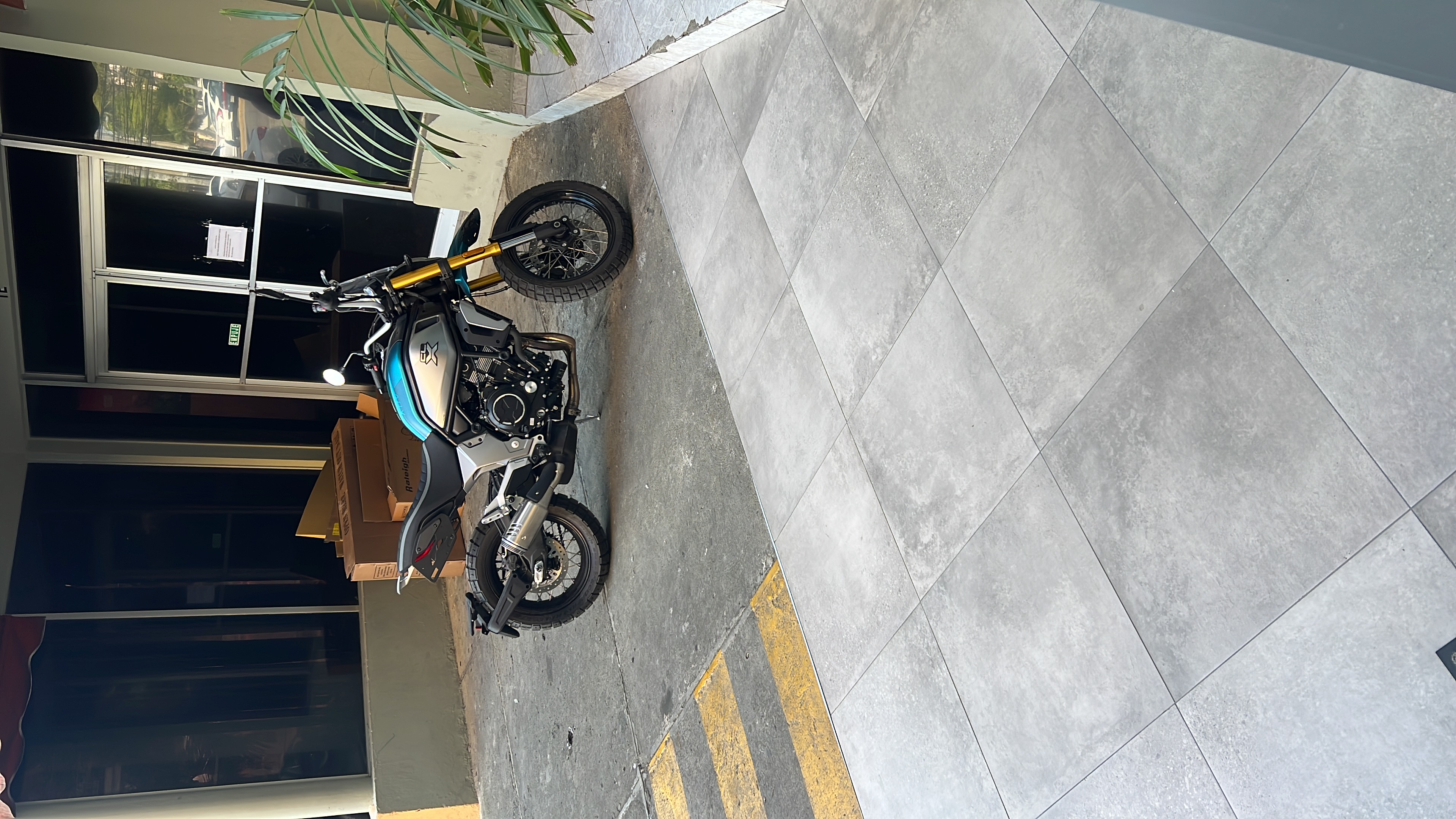 motores y pasolas - CF Moto 700 CLX 4